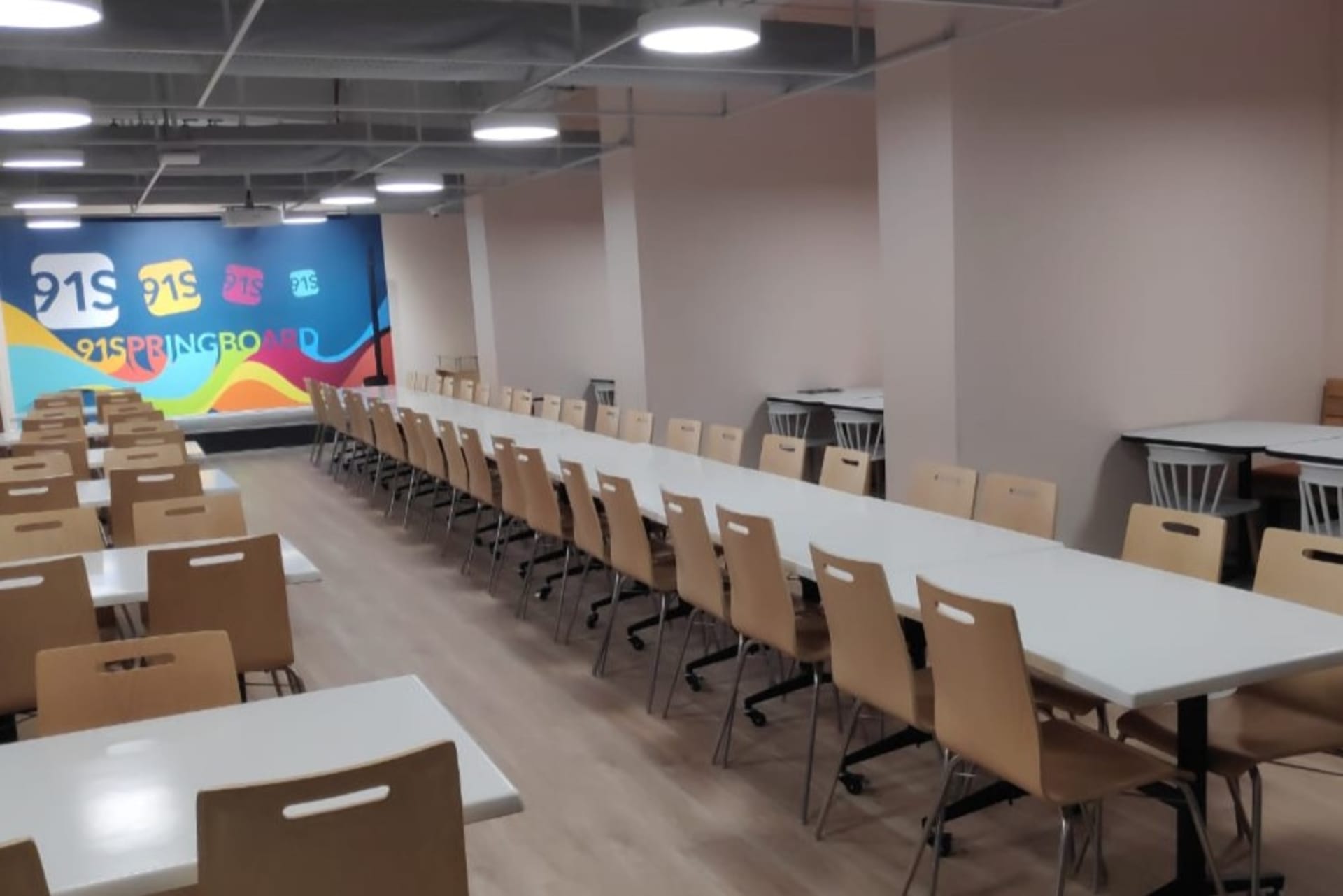 91Springboard conference rooms in Mohan Cooperative Industrial Estate, Delhi