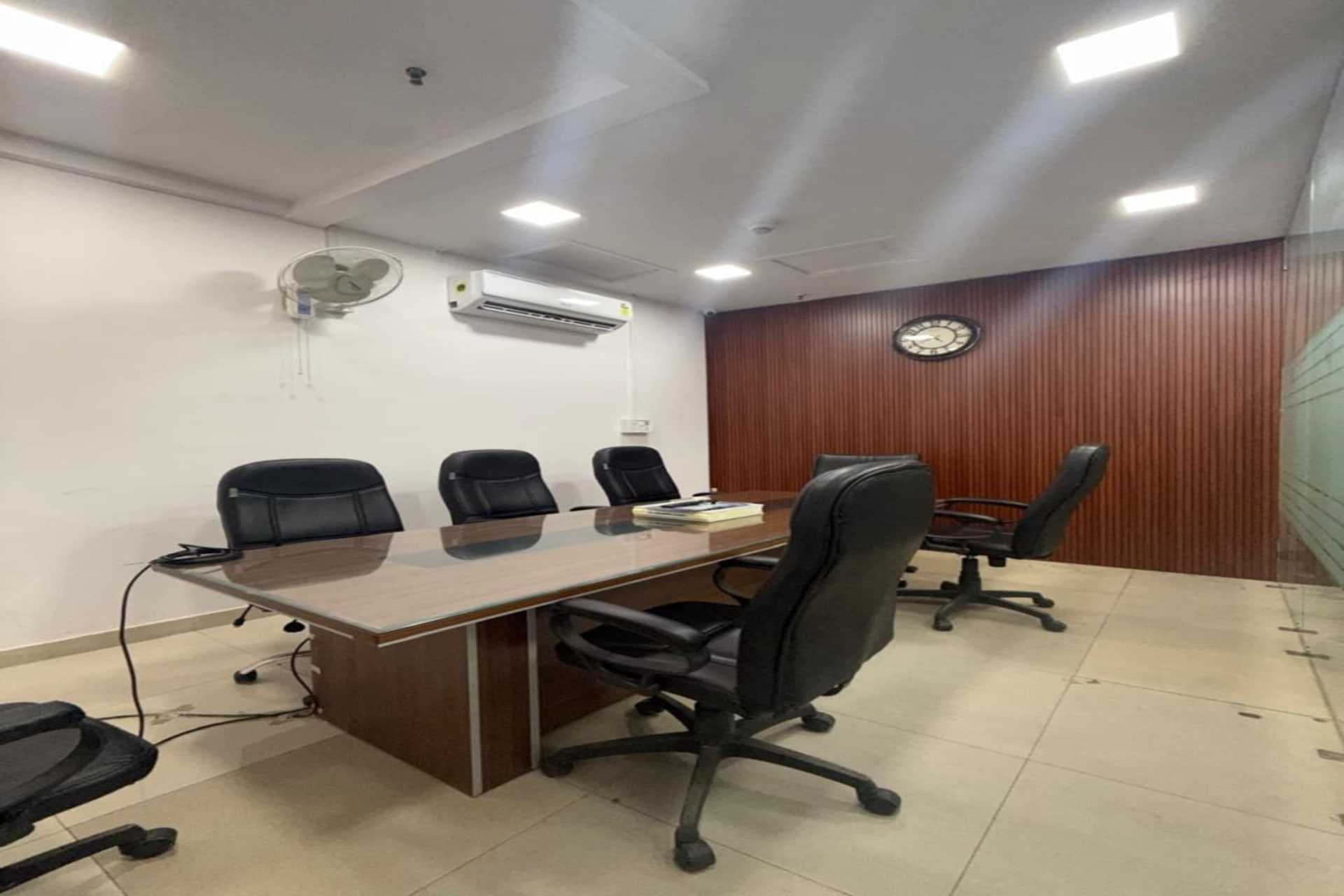 Ahata Industries Metro Walk Mall - coworking space in Rohini, Delhi