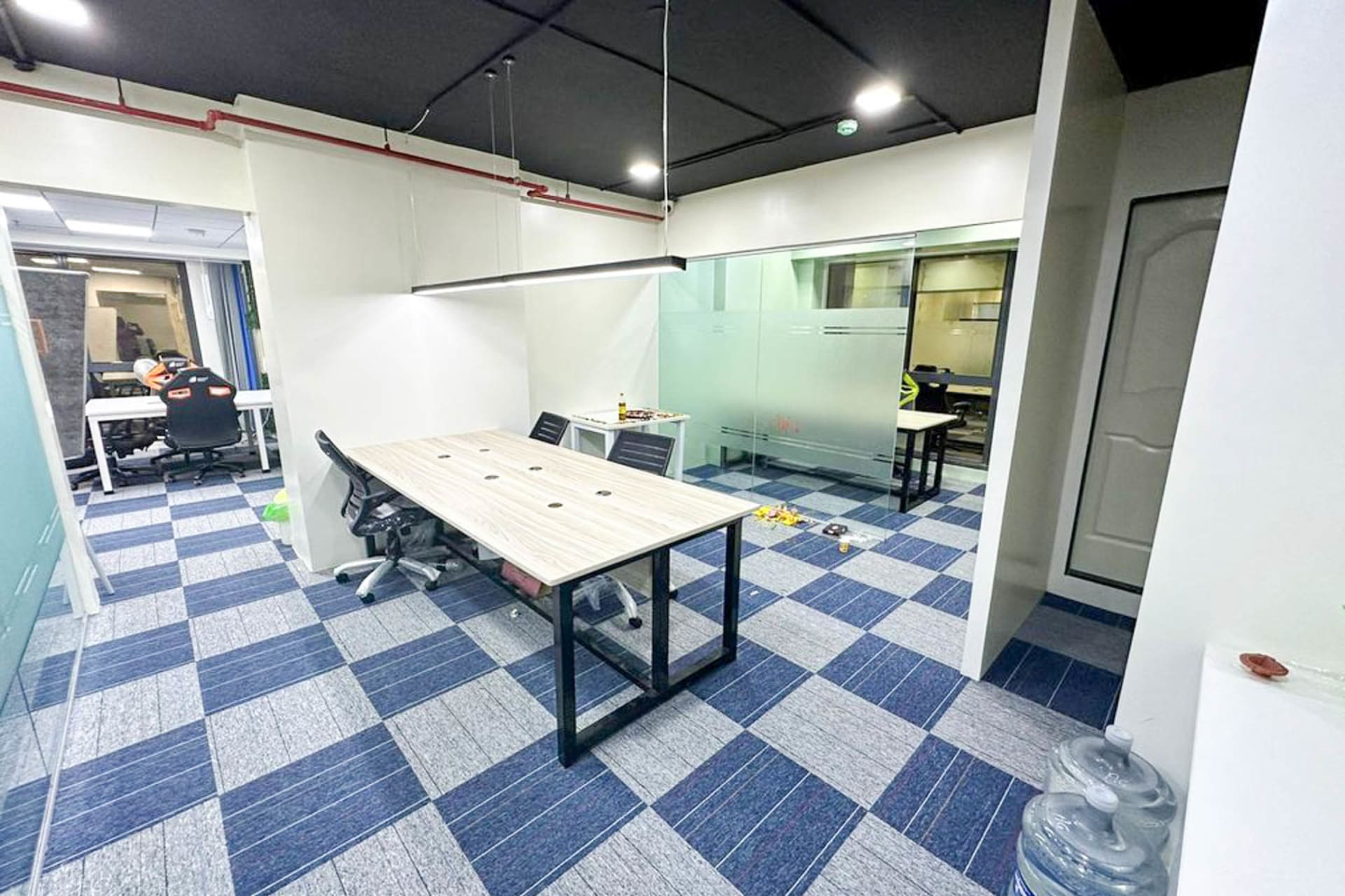 AlgoDomain Solutions - coworking space