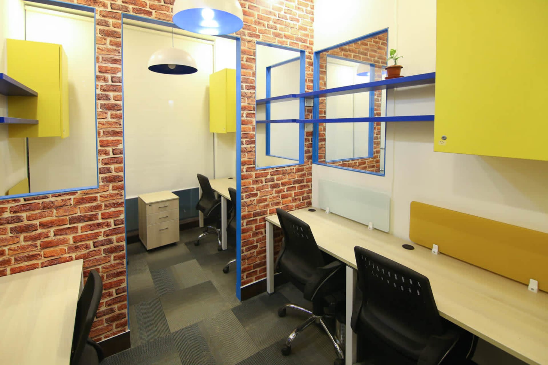alt.f Coworking Global Foyer Mall