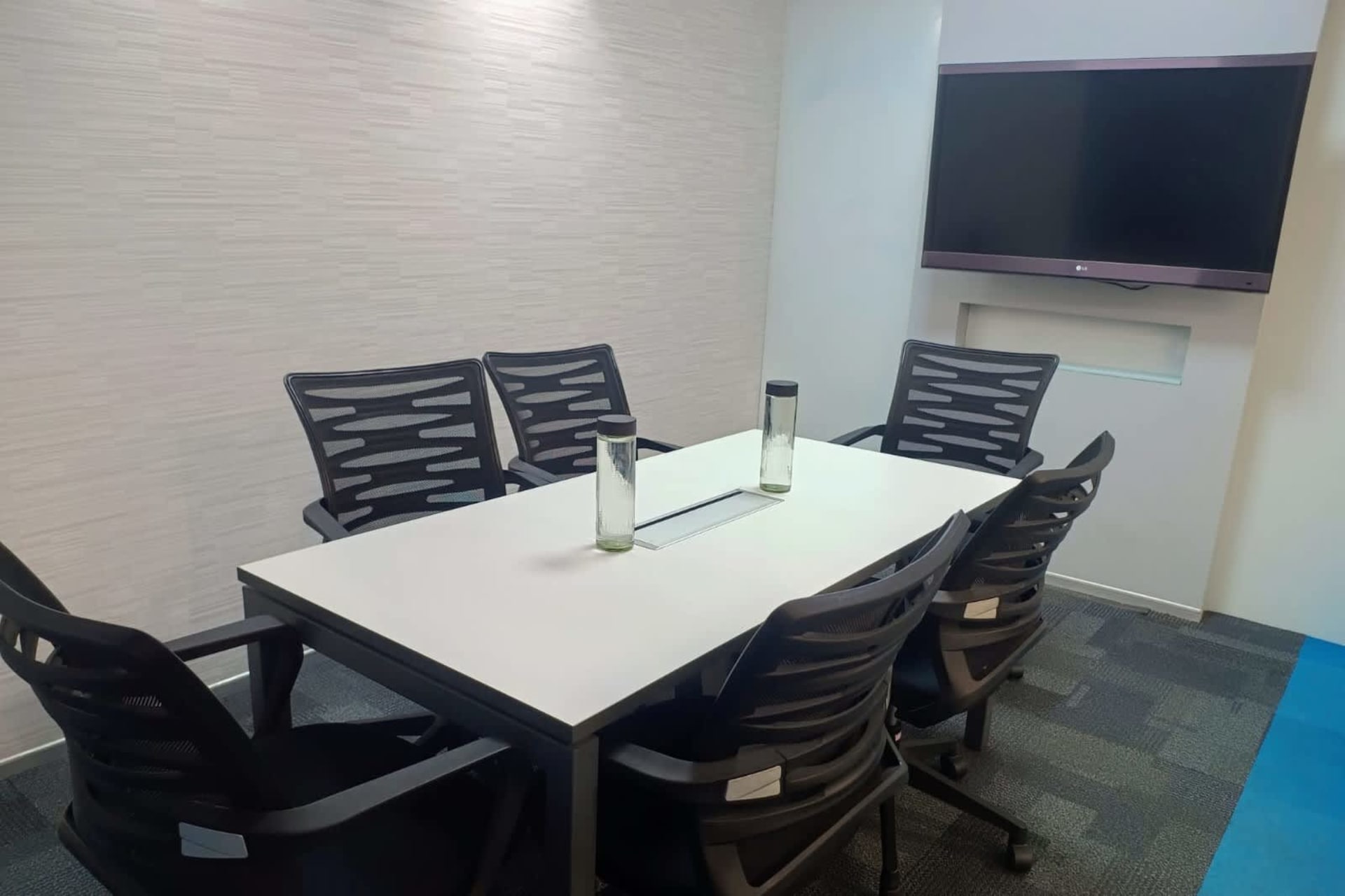 Apeejay Business Center meeting rooms in Bidhannagar, Kolkata