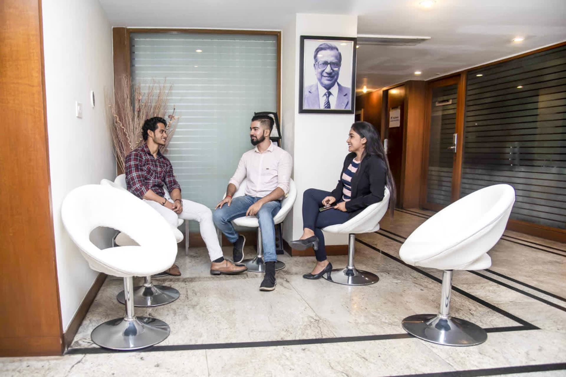 Apeejay Business Centre Park Street