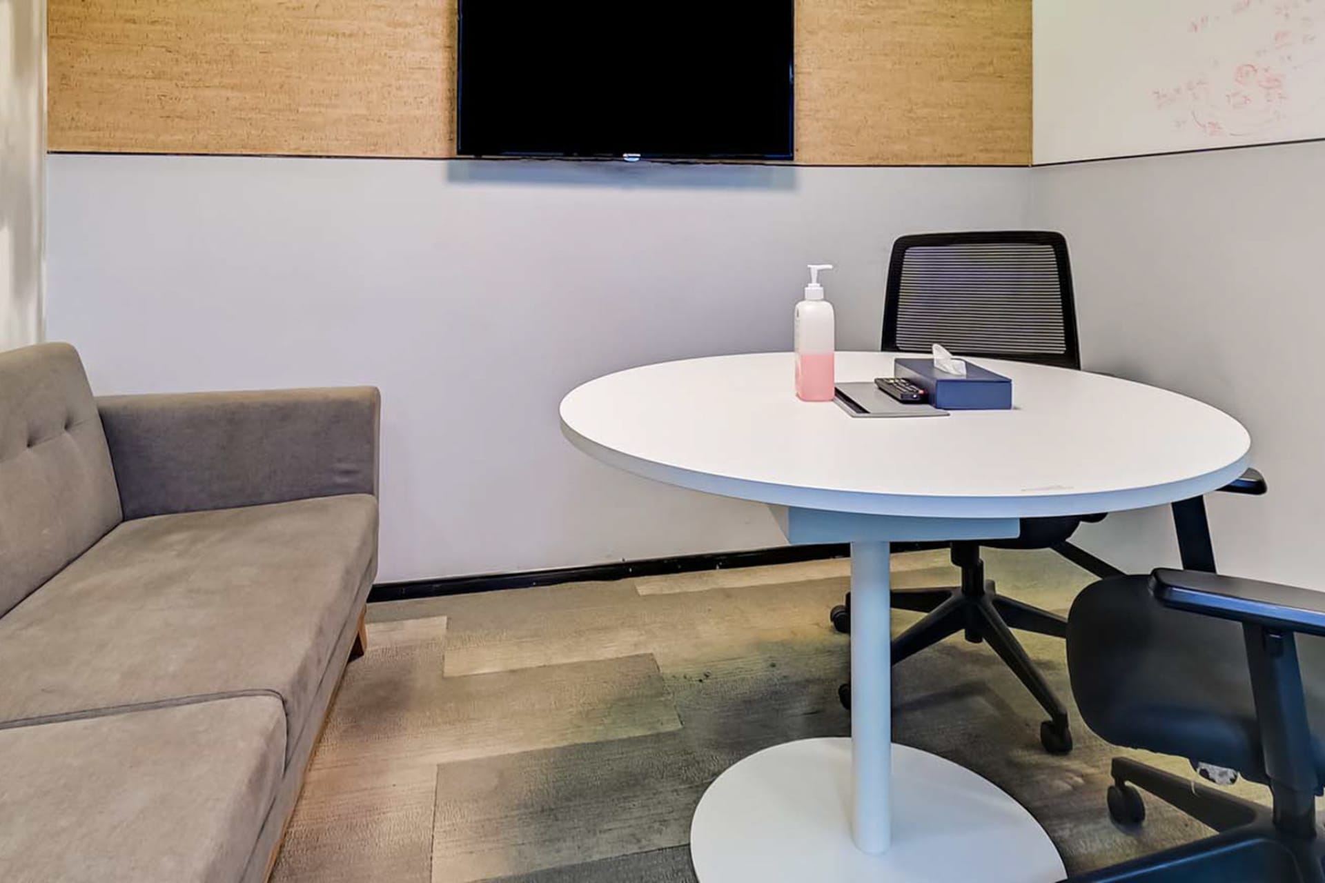 awfis conference rooms in Guruwar Peth, Pune