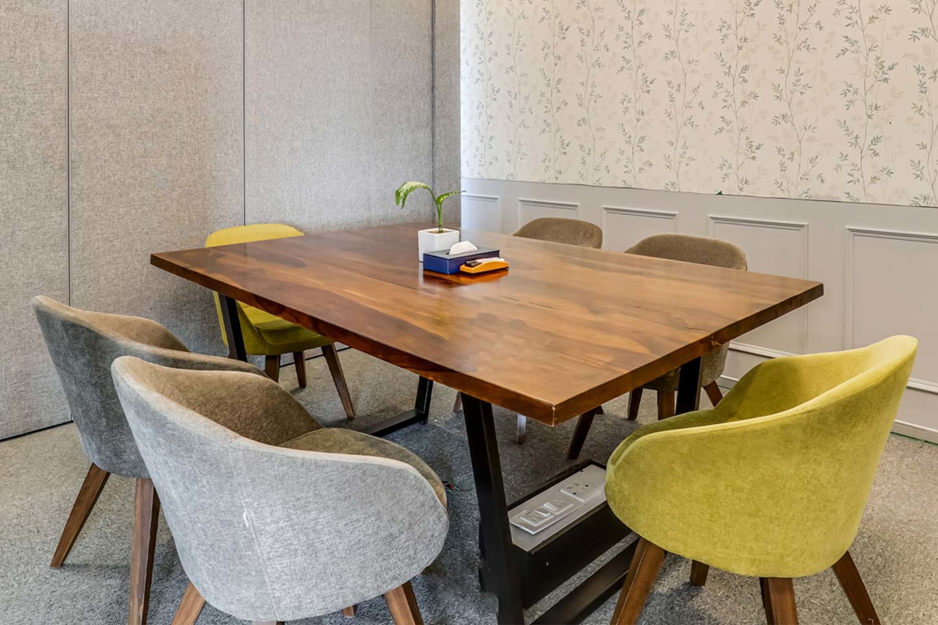 awfis training rooms in Golf Course Road Extension, Gurgaon