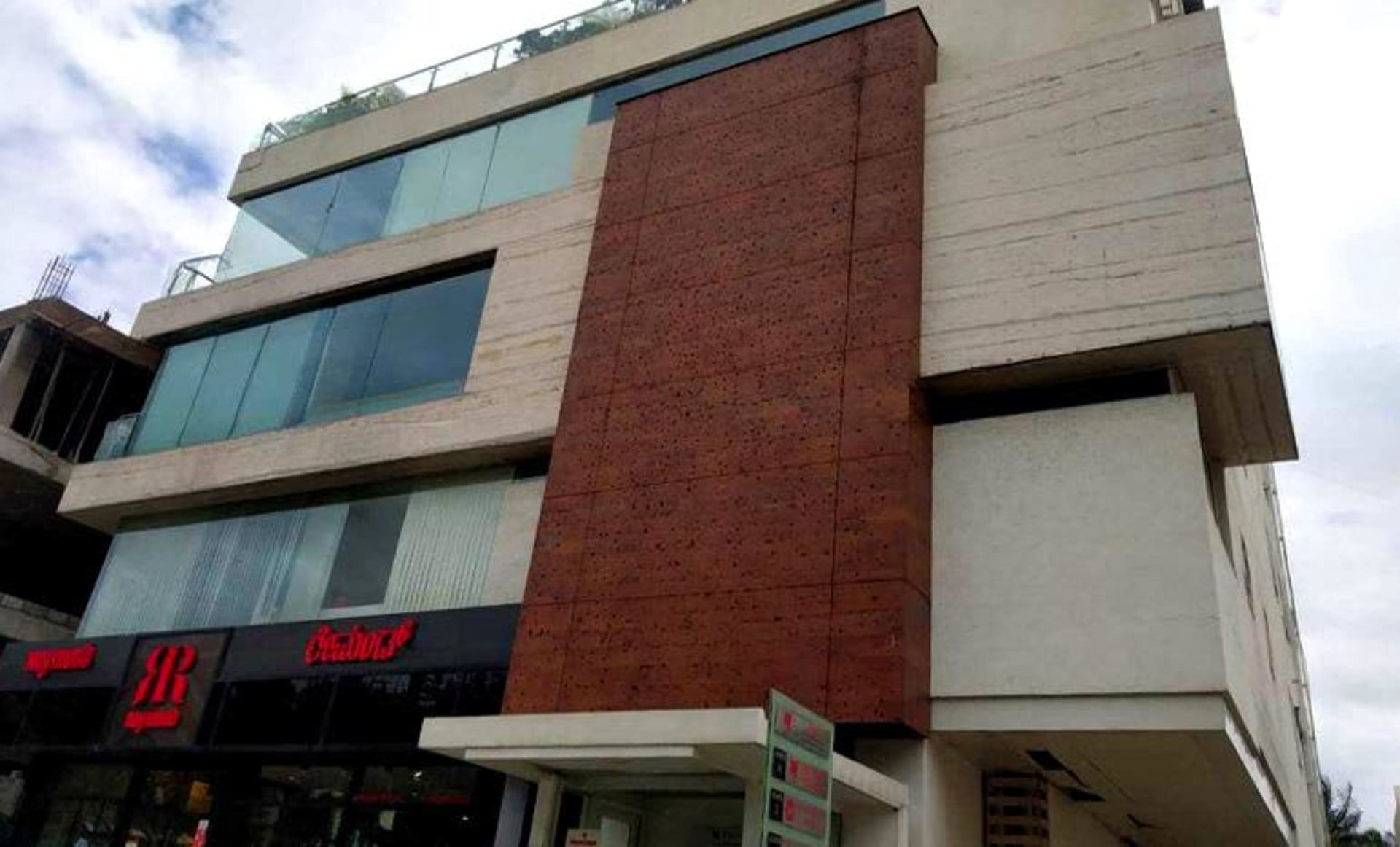 Axis Padegal private space in J P Nagar, Bangalore