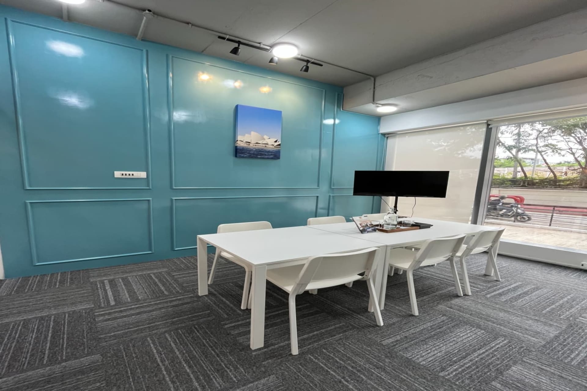 BHIVE - coworking space
