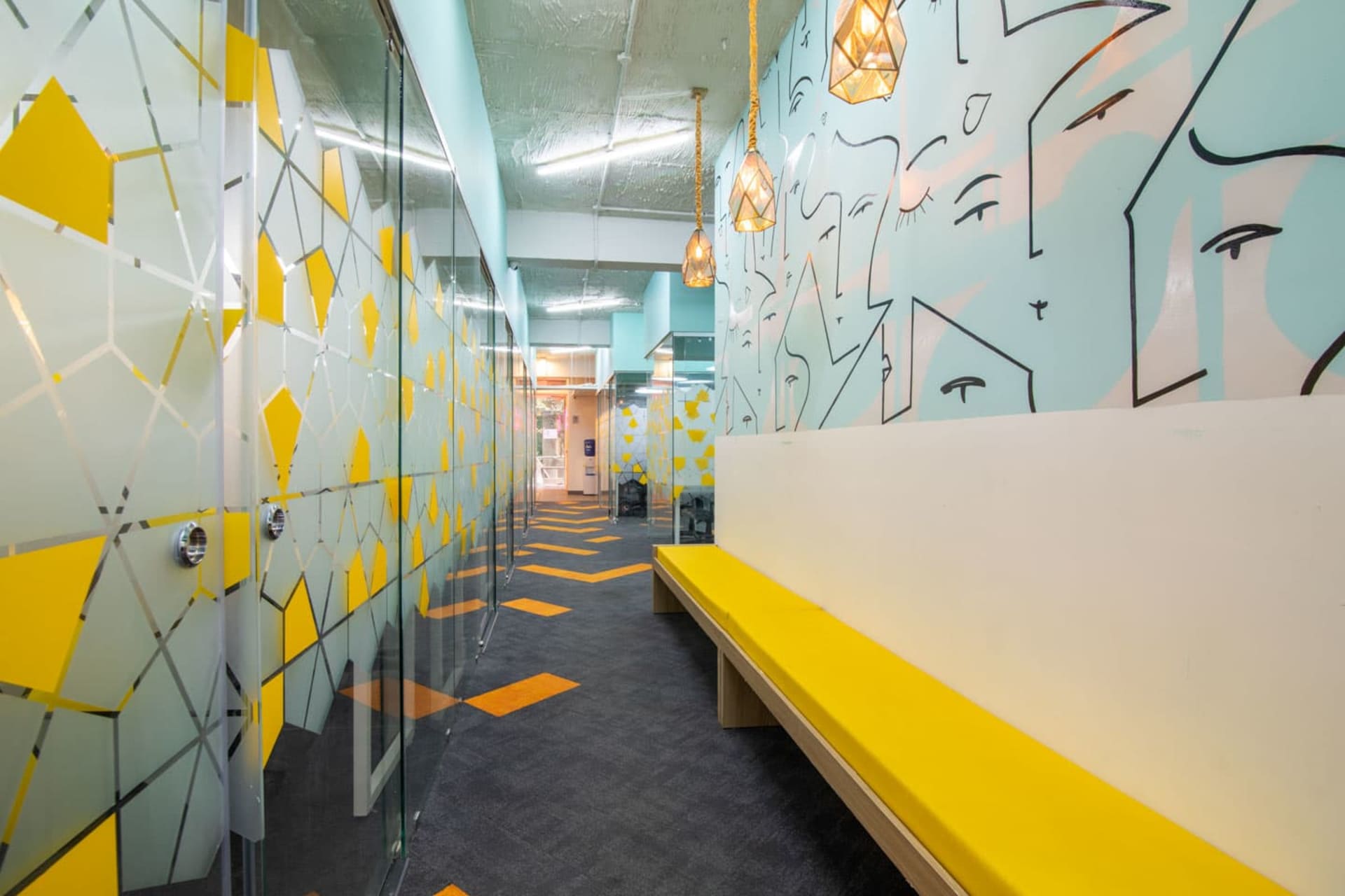 HUBHIVE11 virtual office in Delhi