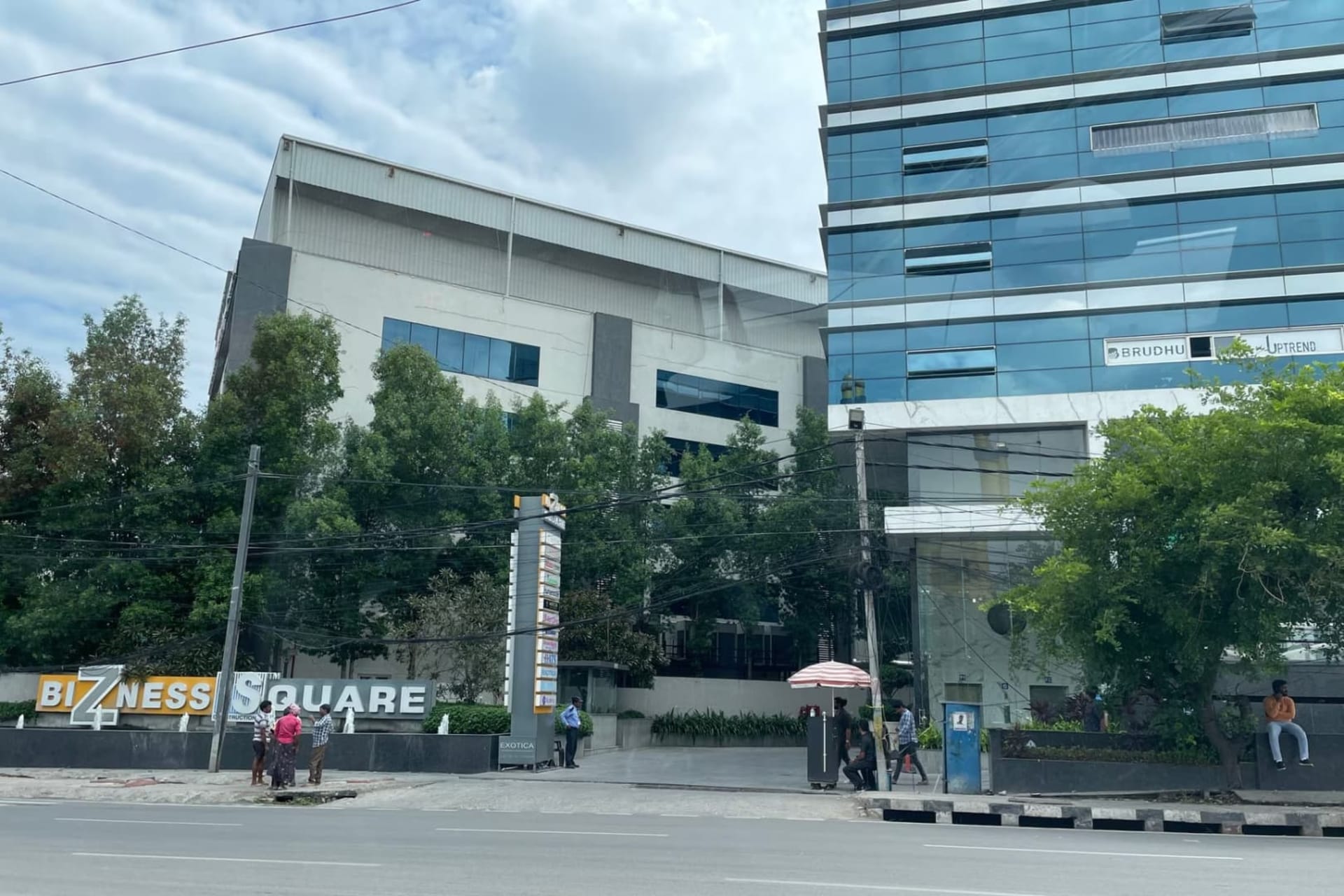 Bizness Square - coworking space