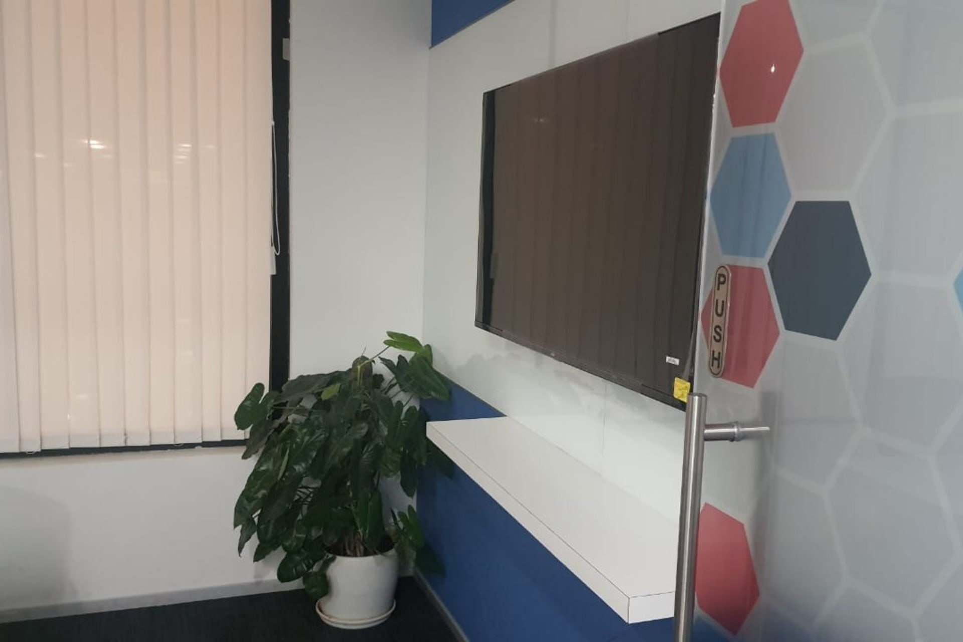 Blooming Co-Working Spaces undefined