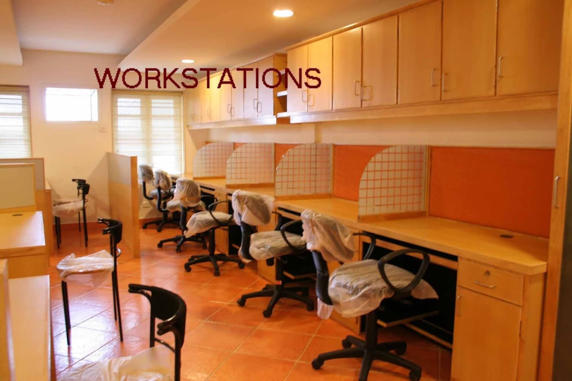 BUSINESS COMMUNICATION CENTRE - coworking space