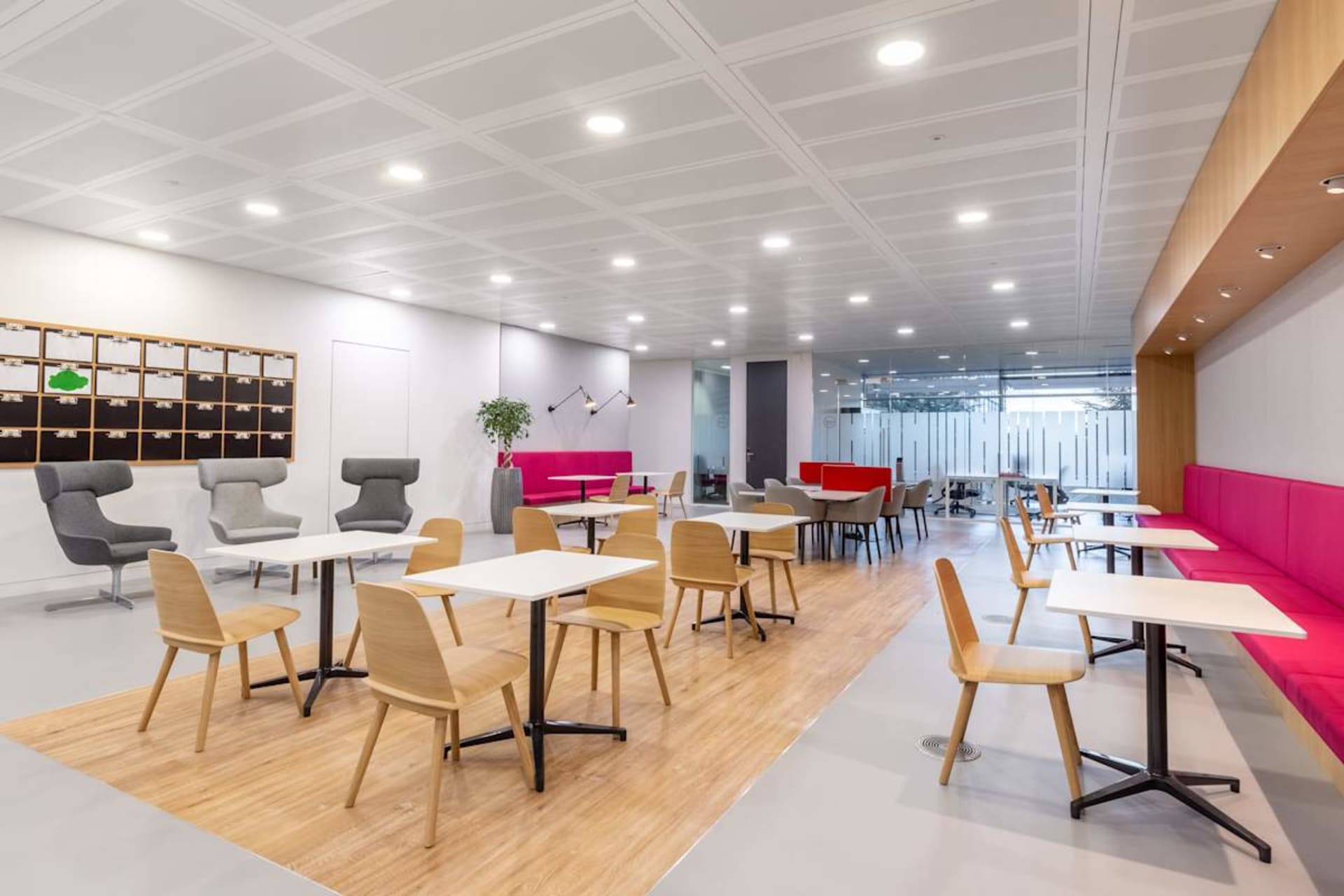 Regus - office space in Ealing, London