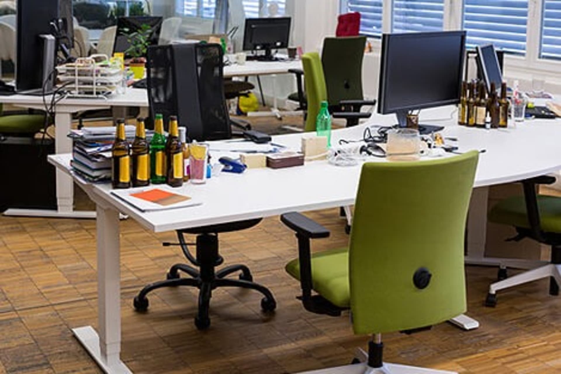 Co desk undefined