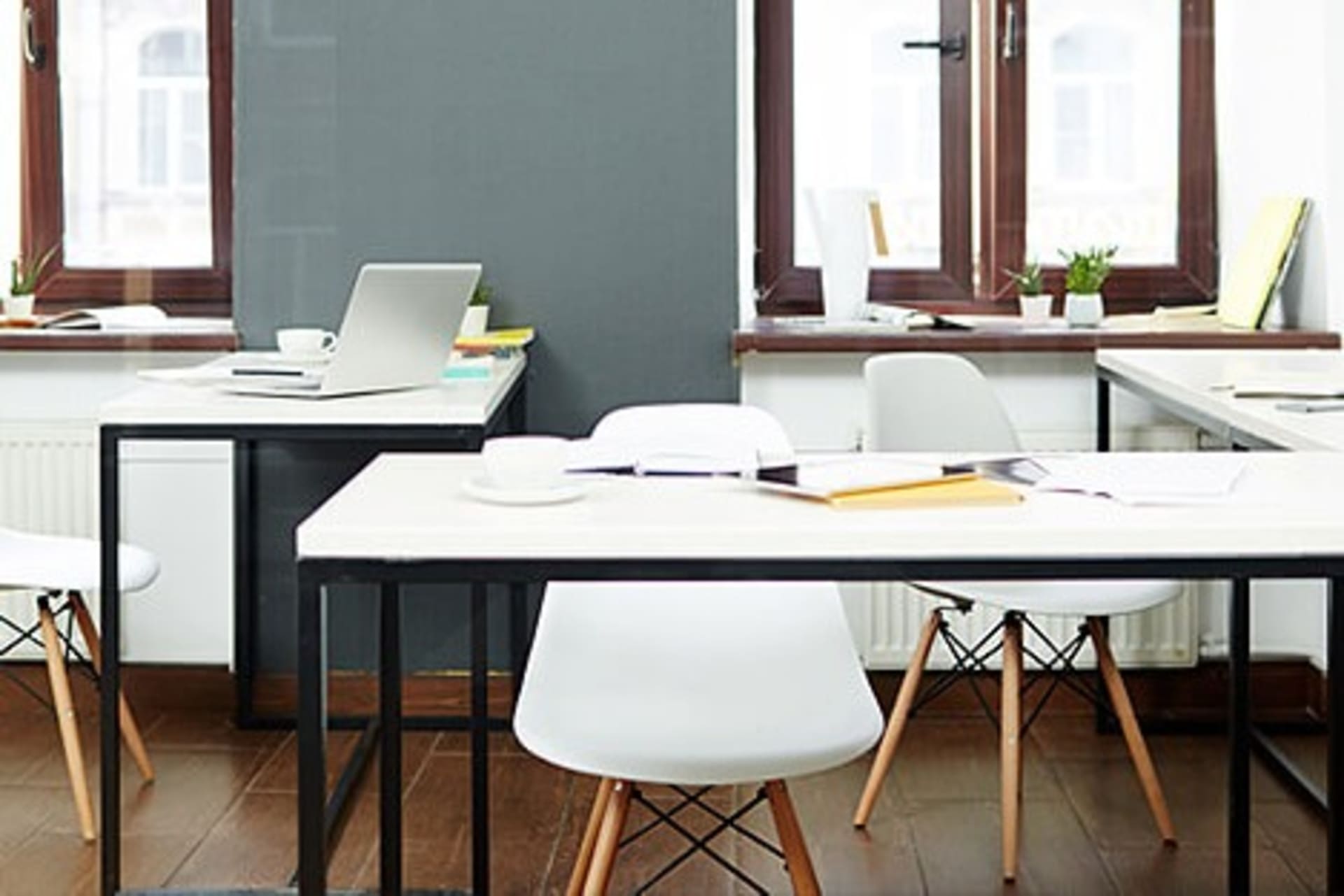 Co desk in Jaipur
