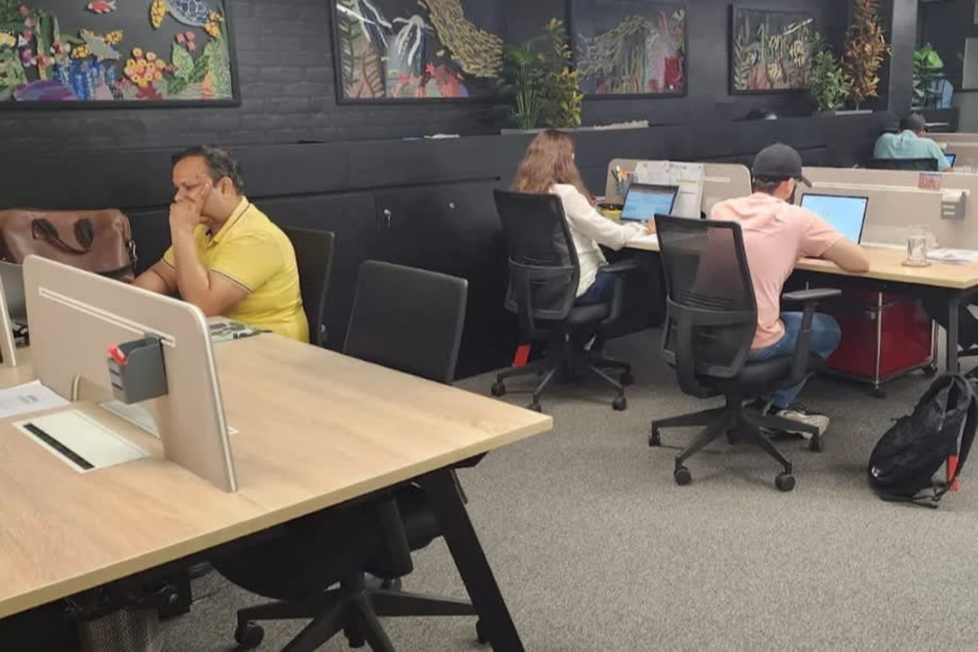 COCRE8 COWORKING undefined