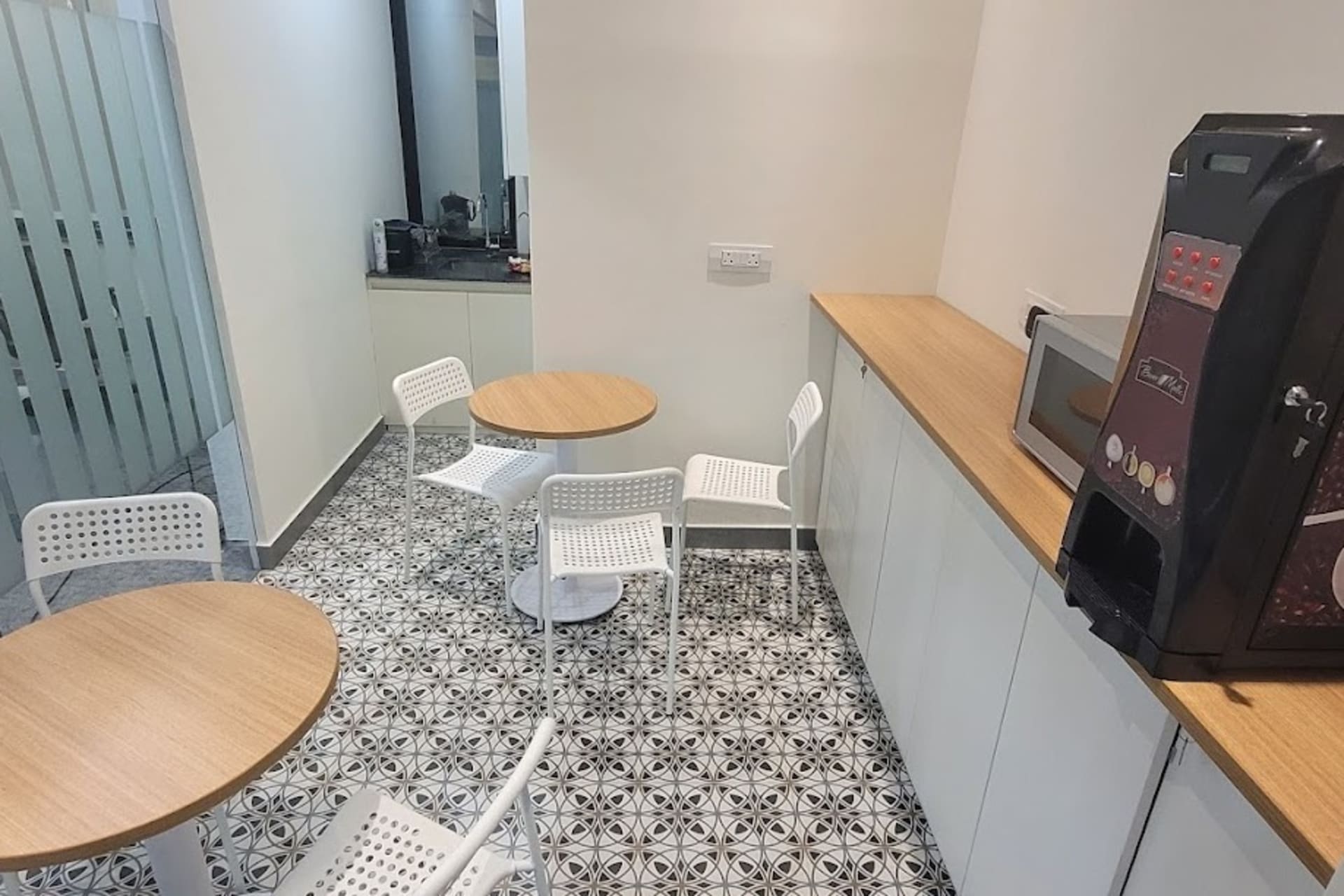 Coelevate-Sector 50 - coworking space