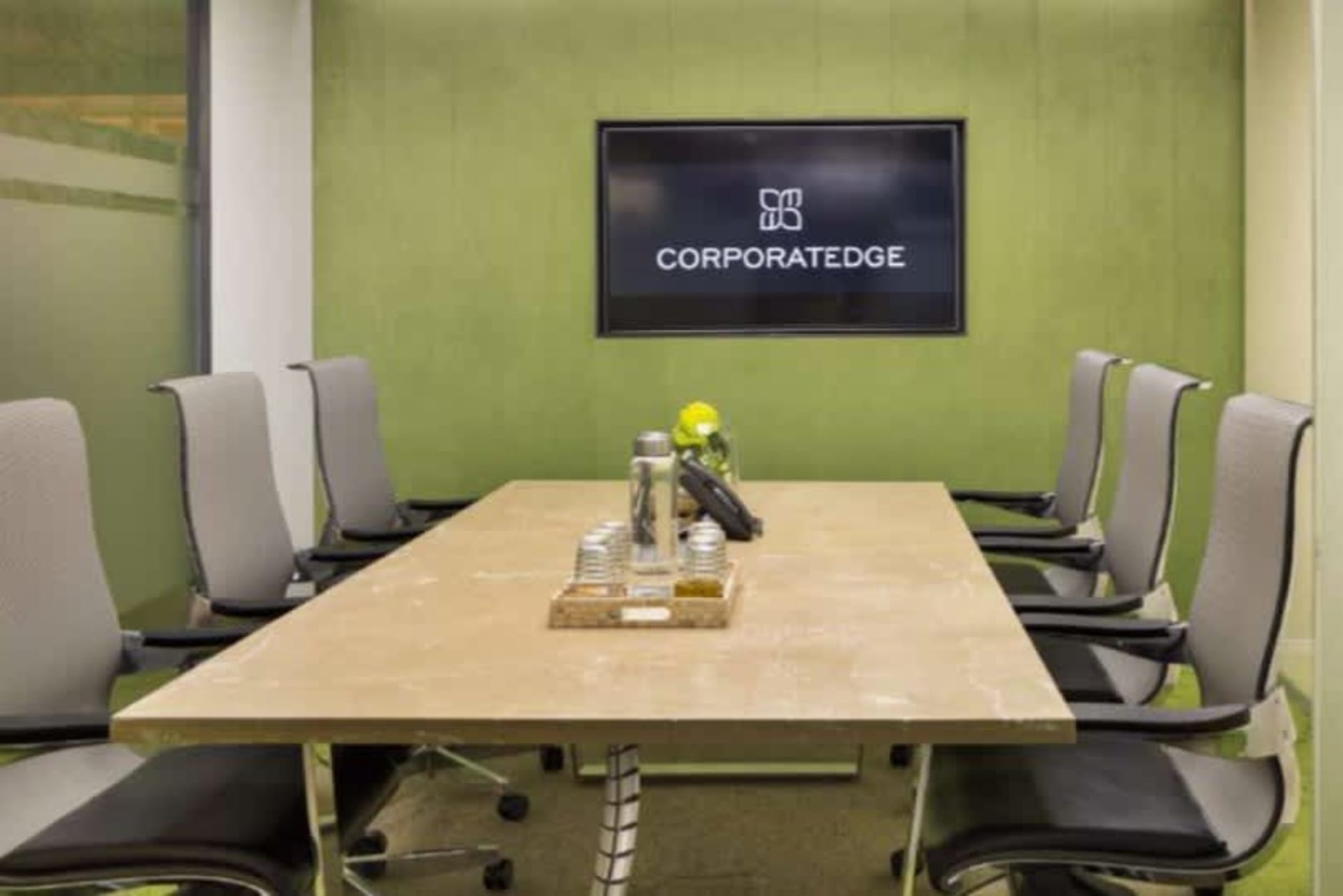 Corporatedge meeting rooms in DLF Cyber City, Gurgaon