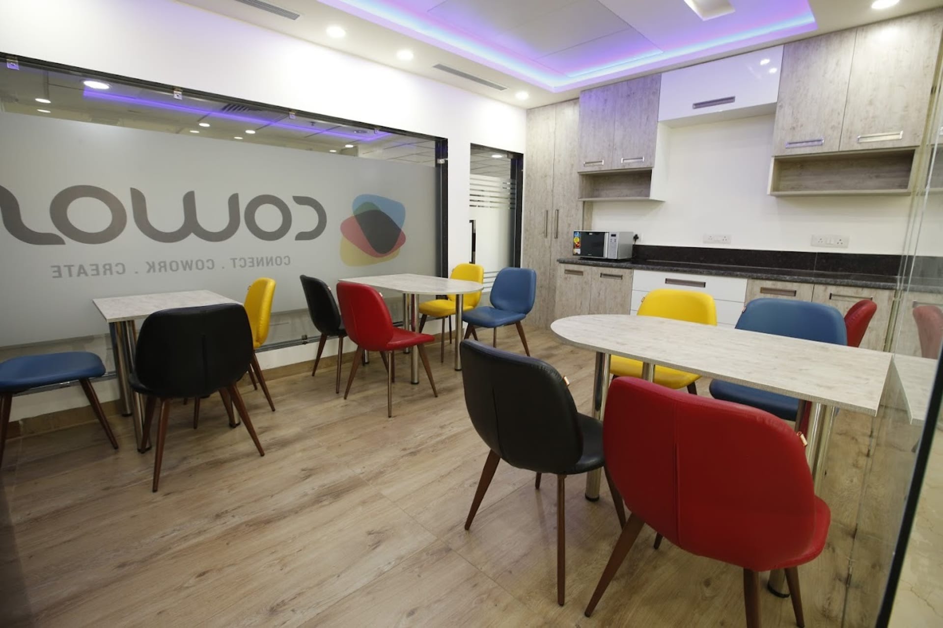 Cowos Vipul Trade Centre