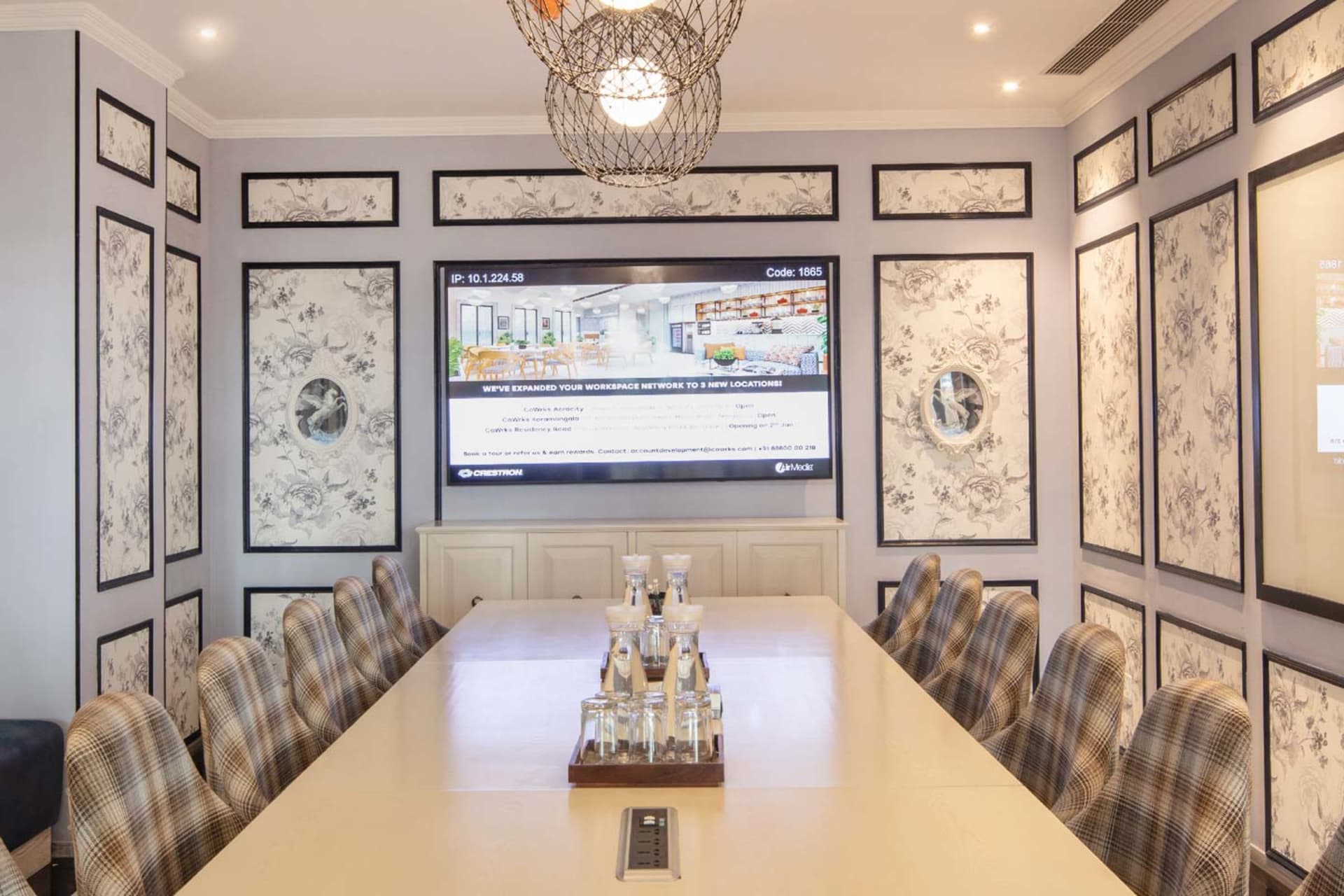 COWRKS meeting rooms in Aerocity, Delhi