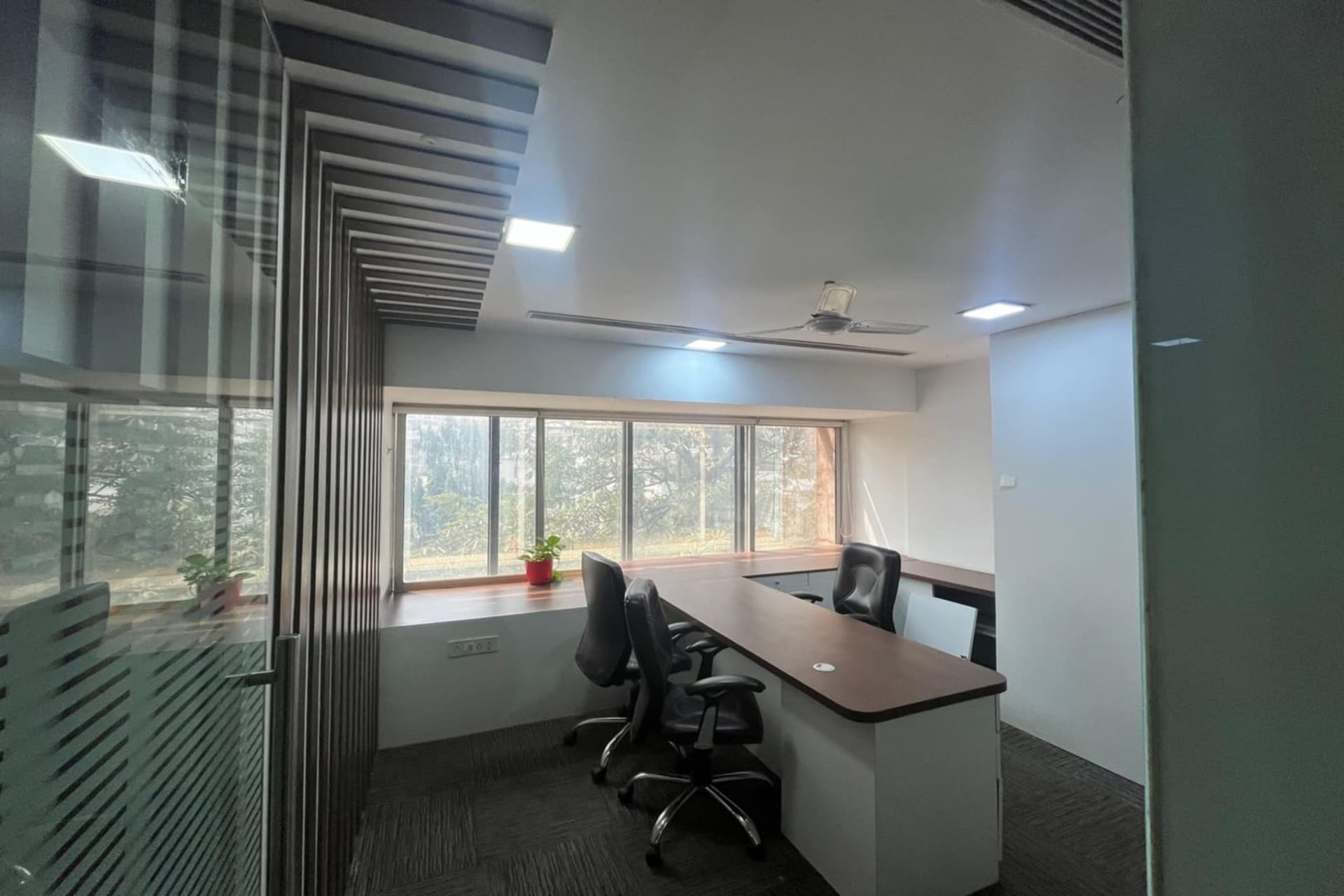 DA Business Centre - office space in Andheri East, Mumbai