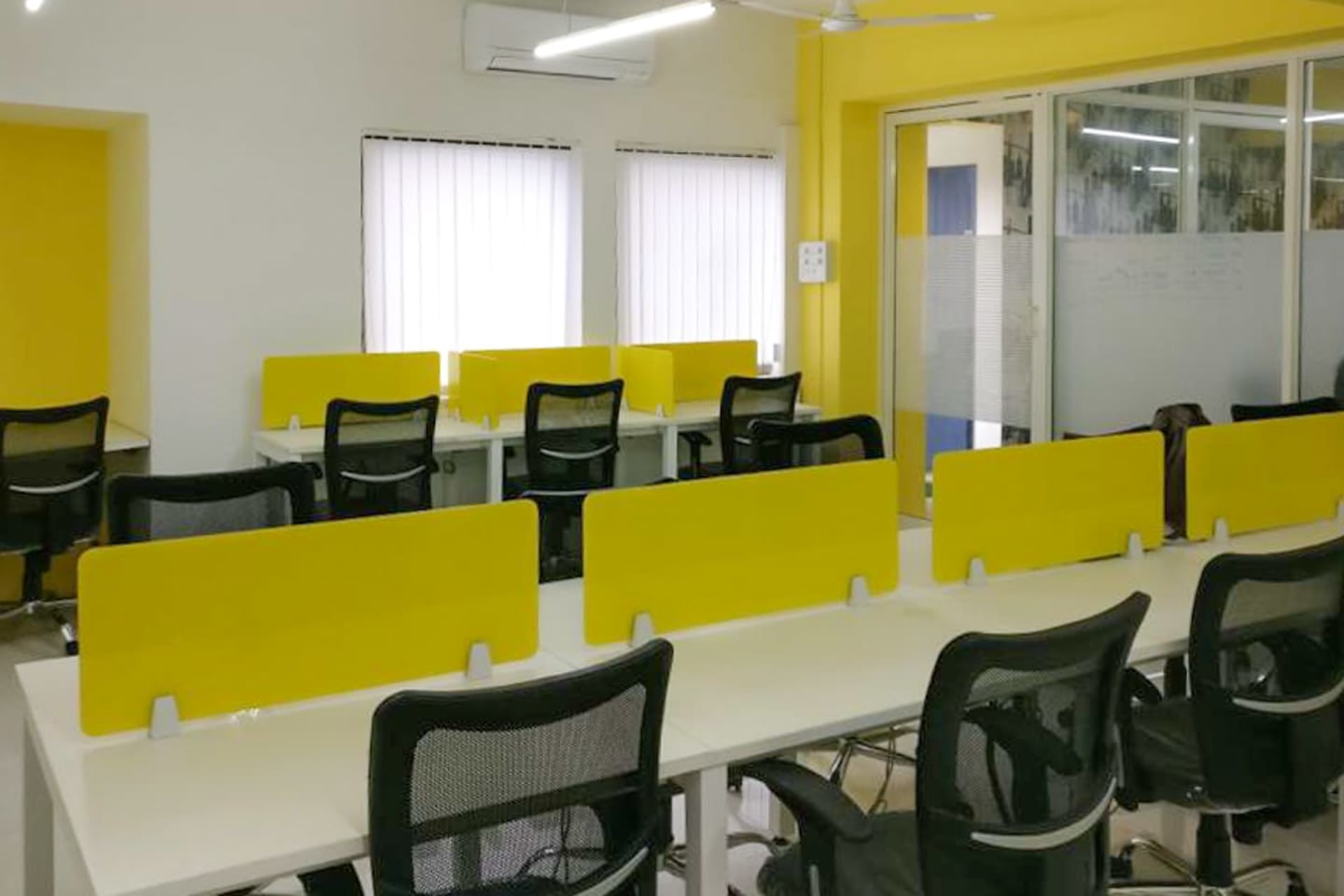 Daily Deskk-Baner - coworking