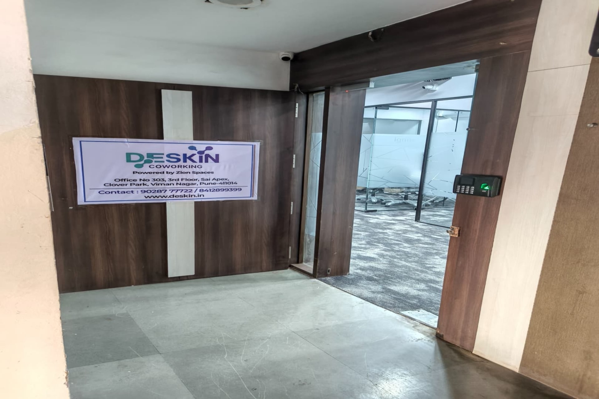 Deskin Co-working - coworking space
