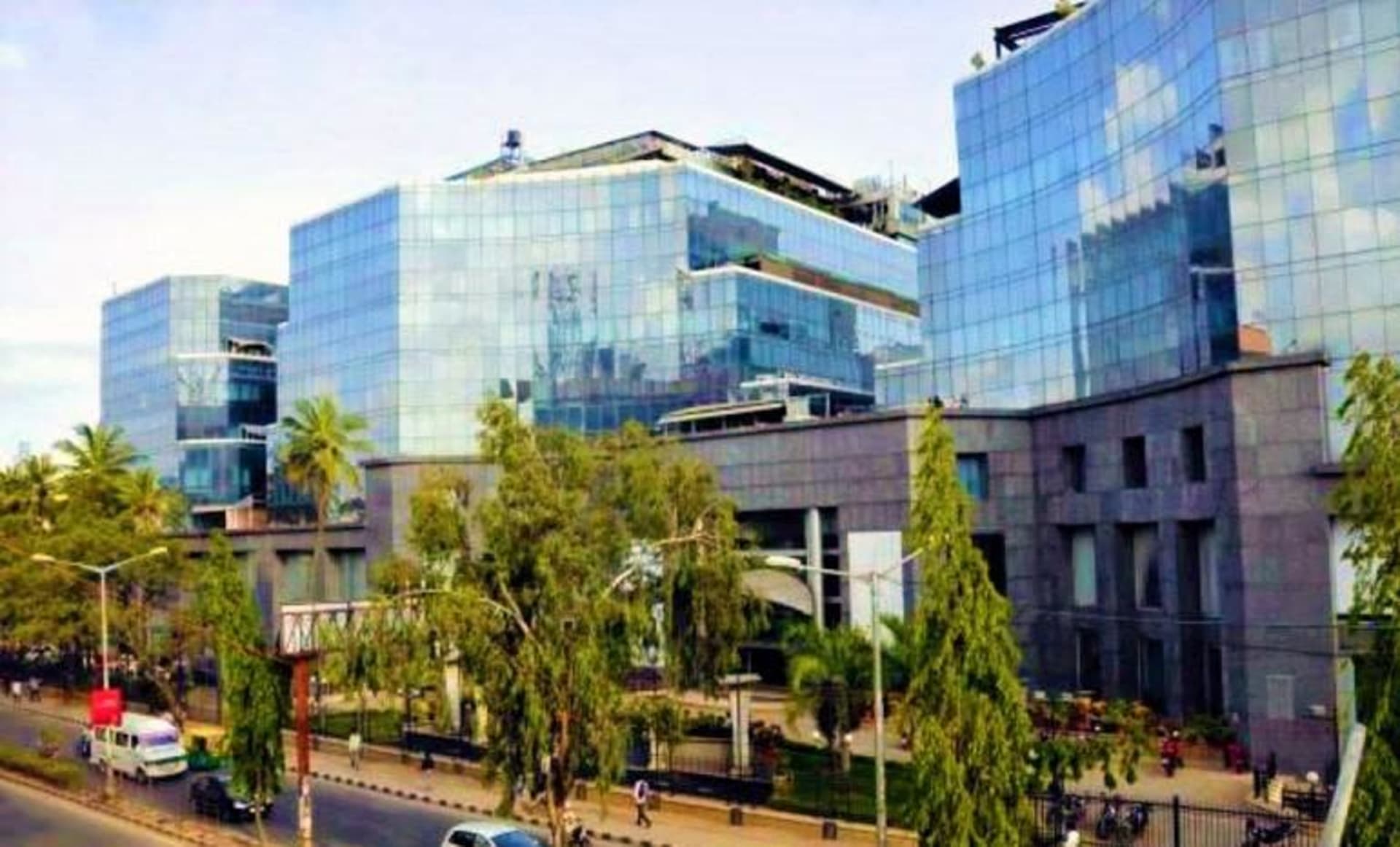Diamond District - Tower A private space in HAL Old Airport Road, Bangalore