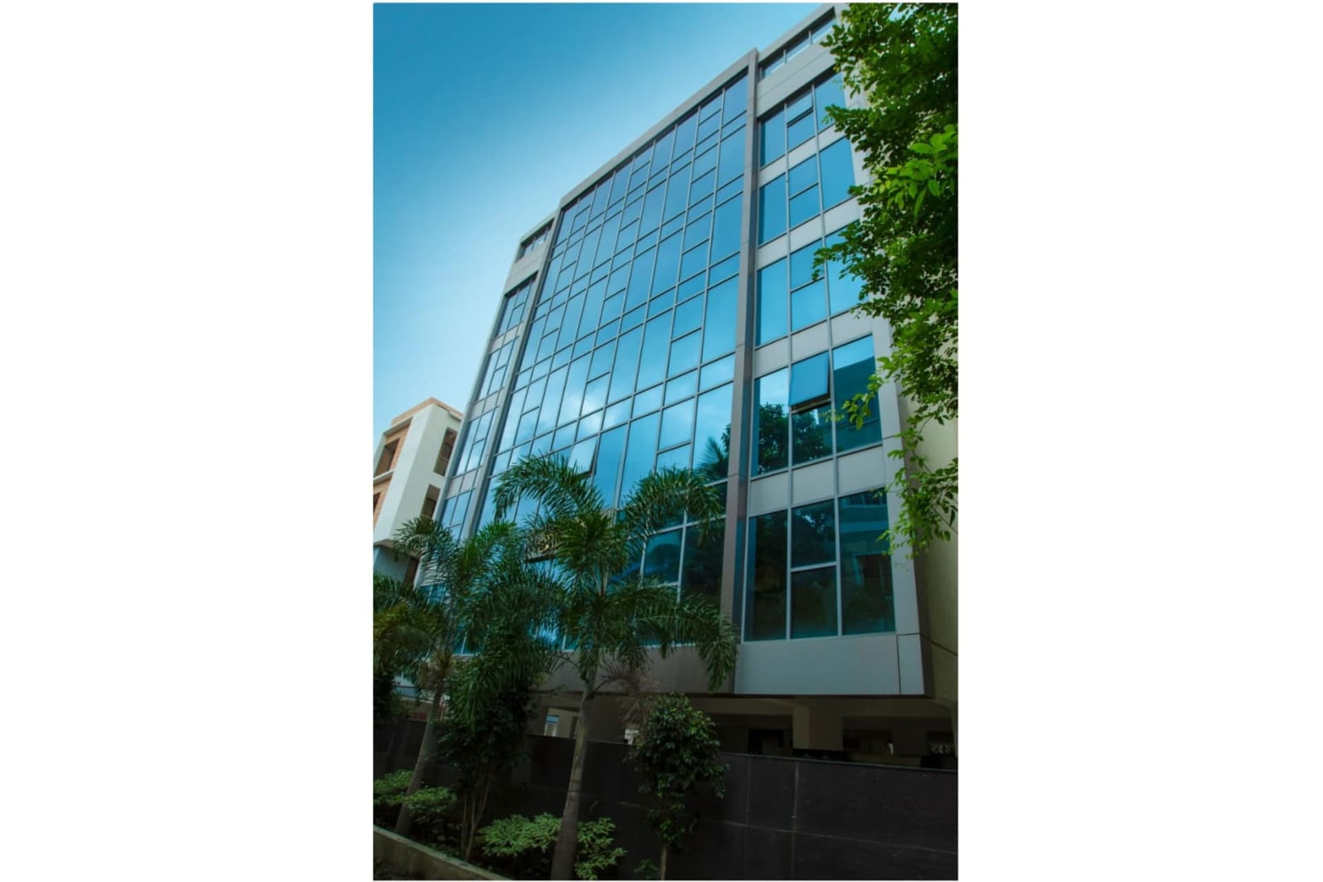 Divine Managed Workspace - coworking space