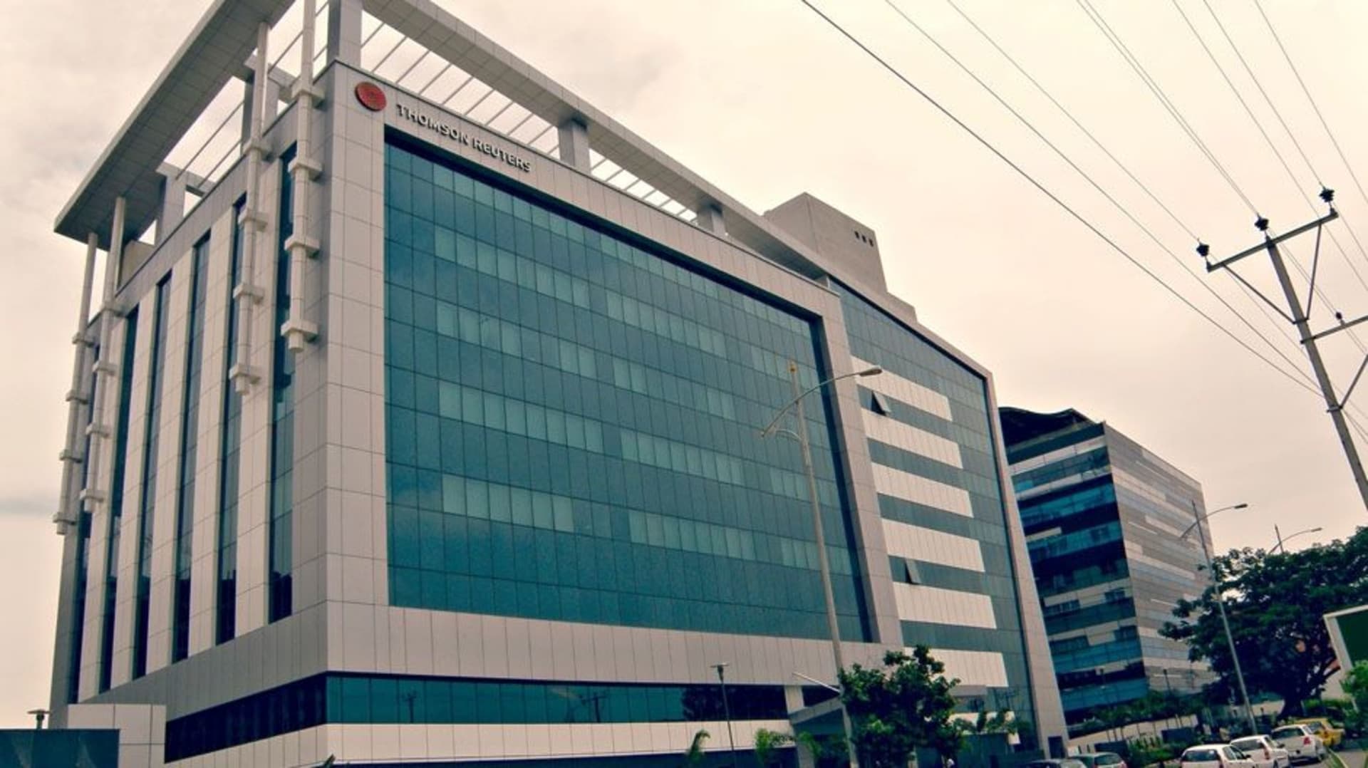 Divyasree Solitaire private space in HITEC City, Hyderabad