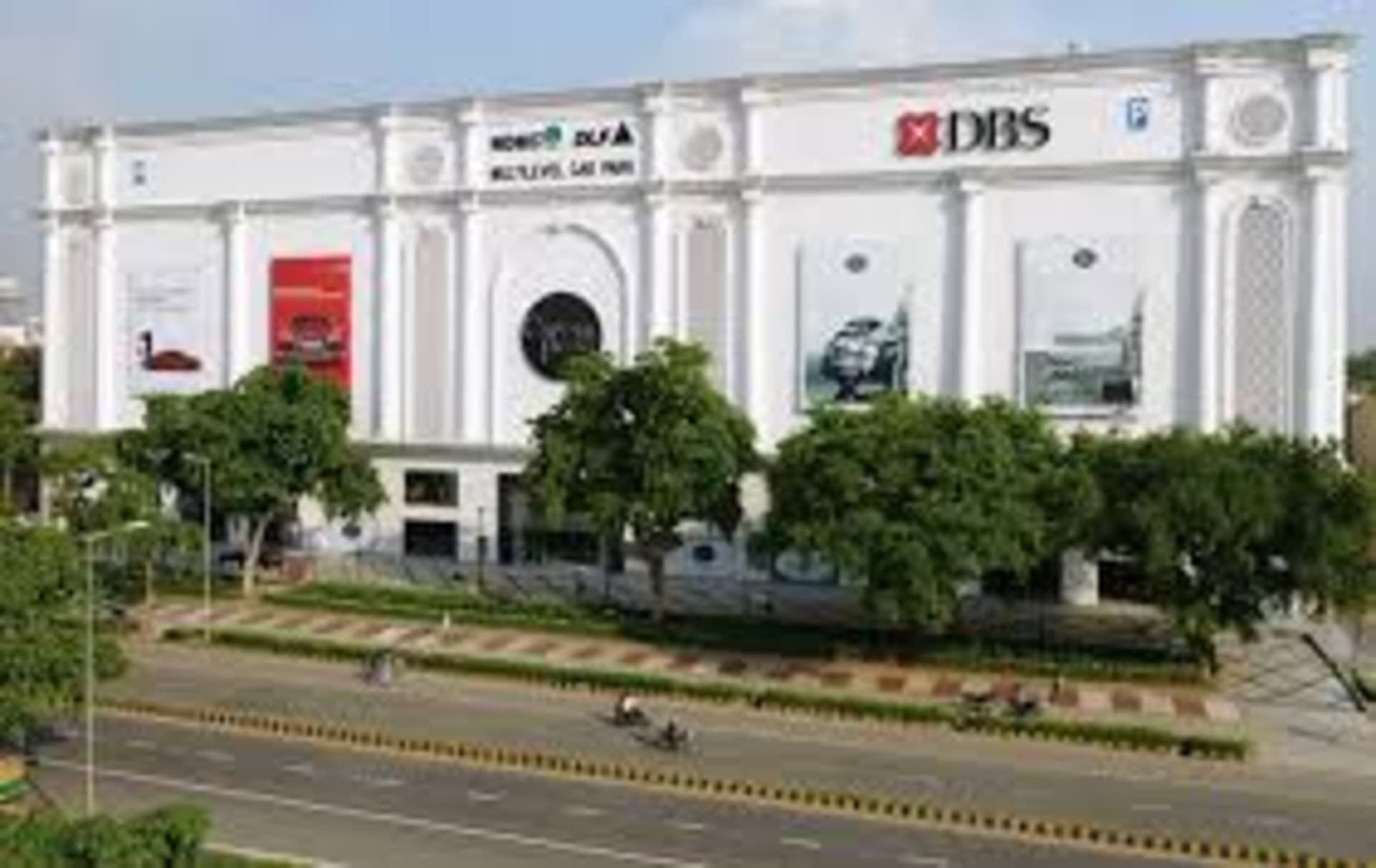 DLF Capitol Point private space in Connaught Place, Delhi