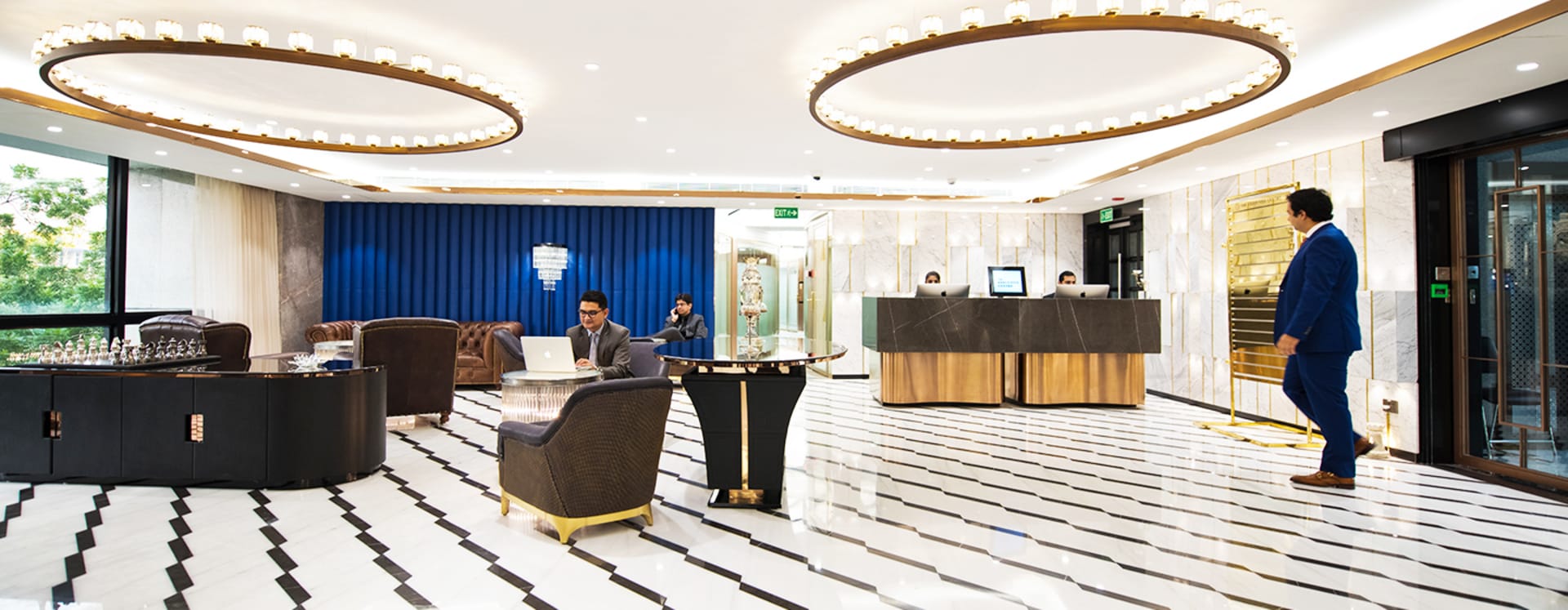 Dlf Center undefined