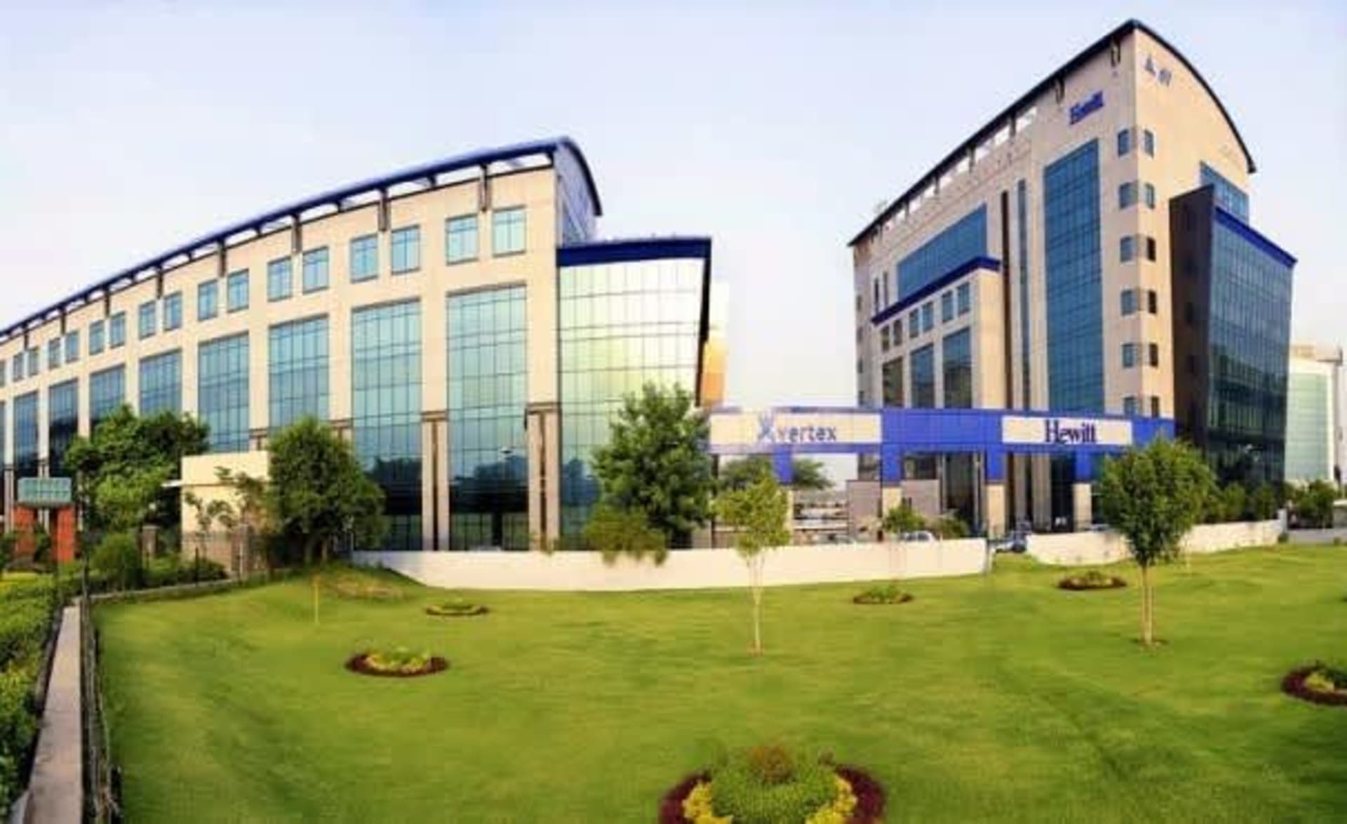 DLF Centre Court - Tower A private space in Golf Course Road Gurgaon, Gurgaon