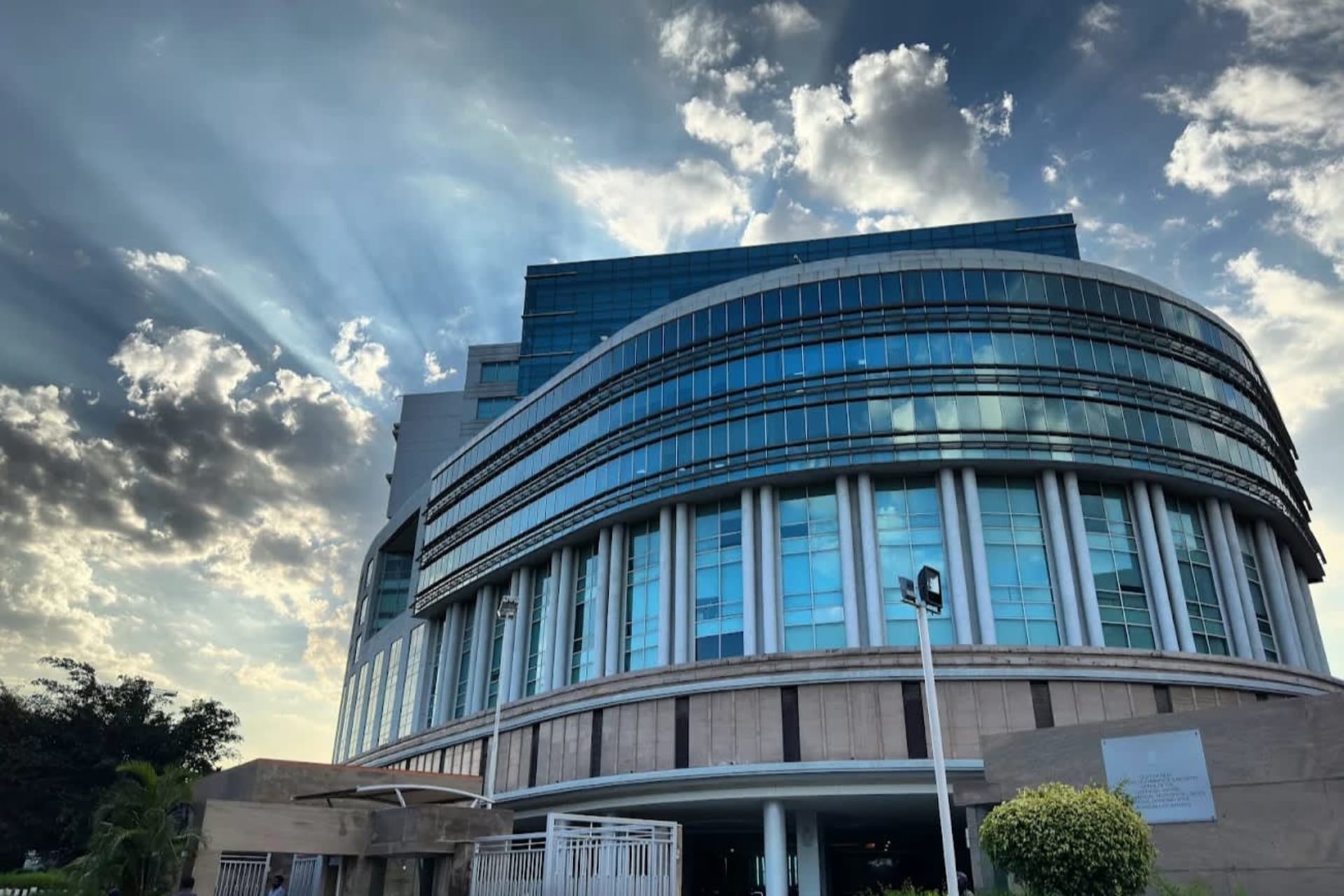 DLF Cyber City Block 3 - coworking space