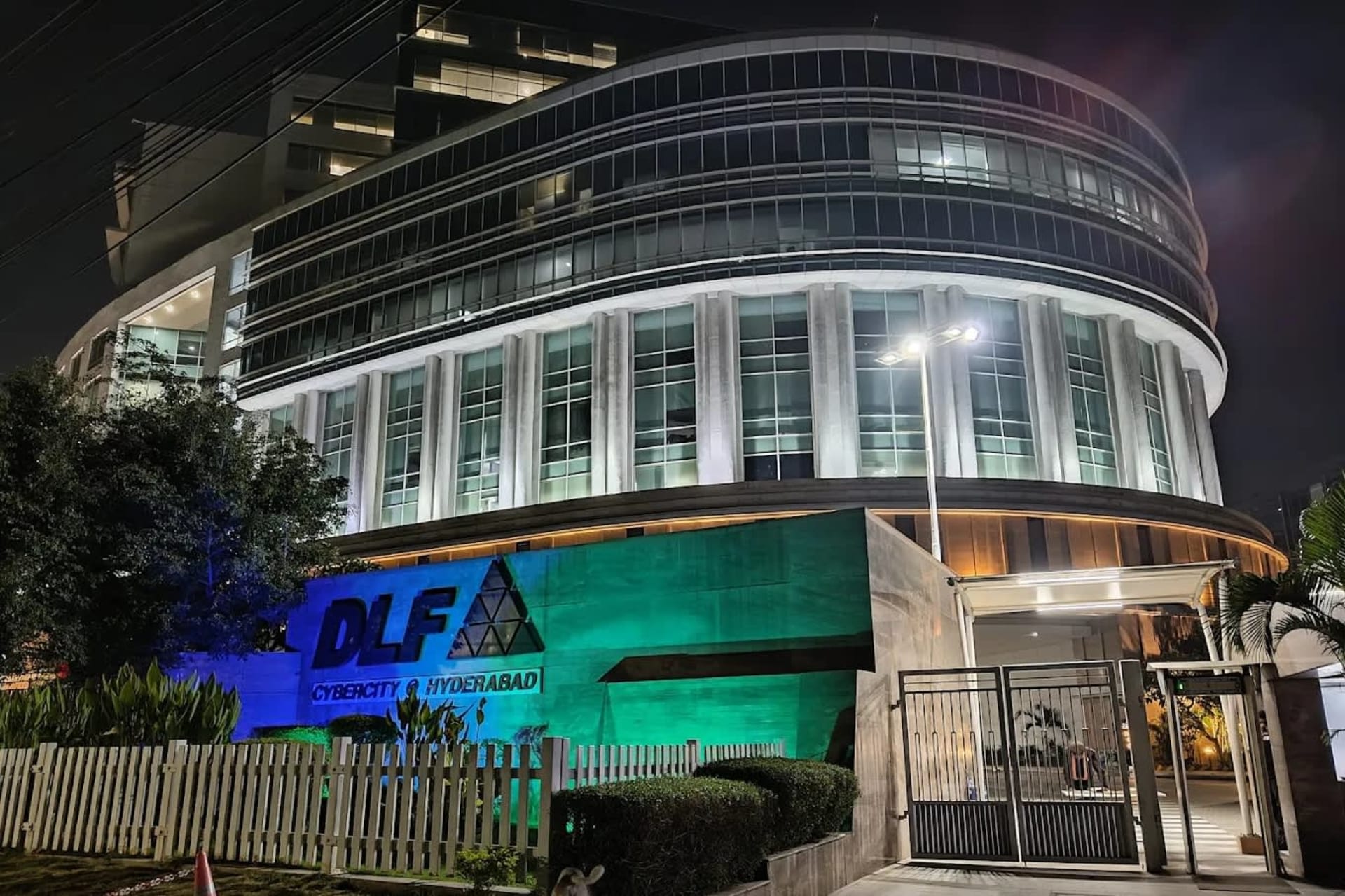 DLF Cyber City Block 3 - coworking space