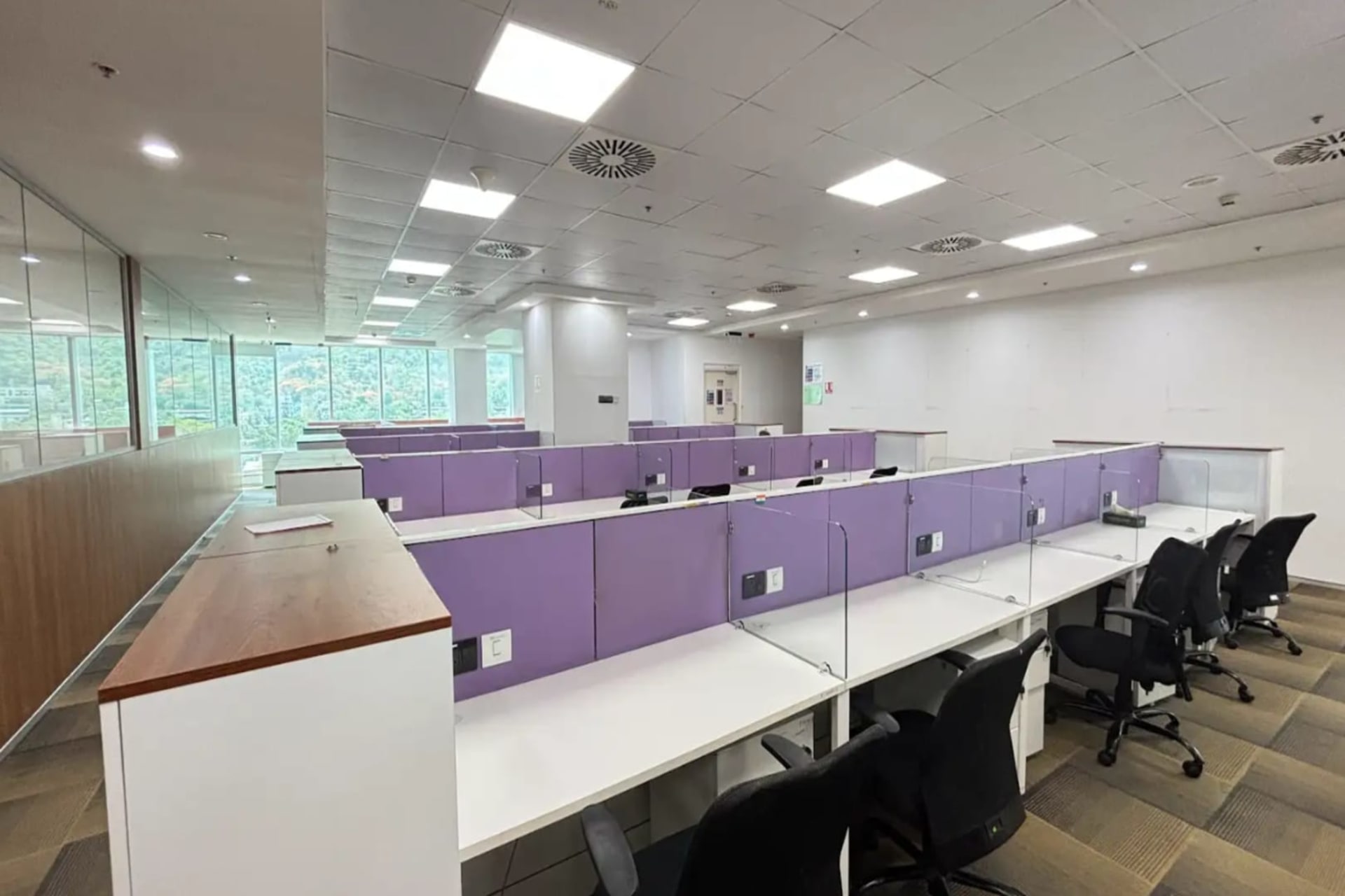 Dosti Pinnacle Spaces - Mumbai