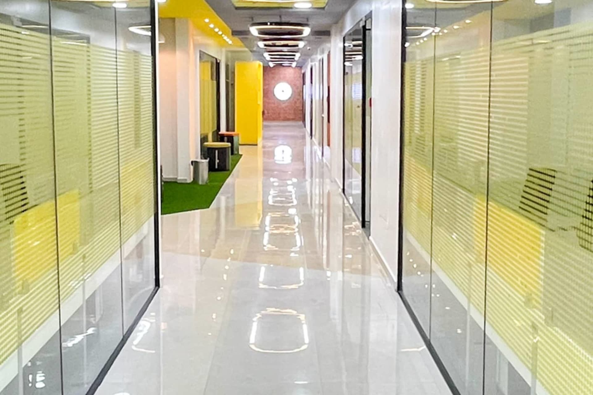 EFC Offices Venus Stratum