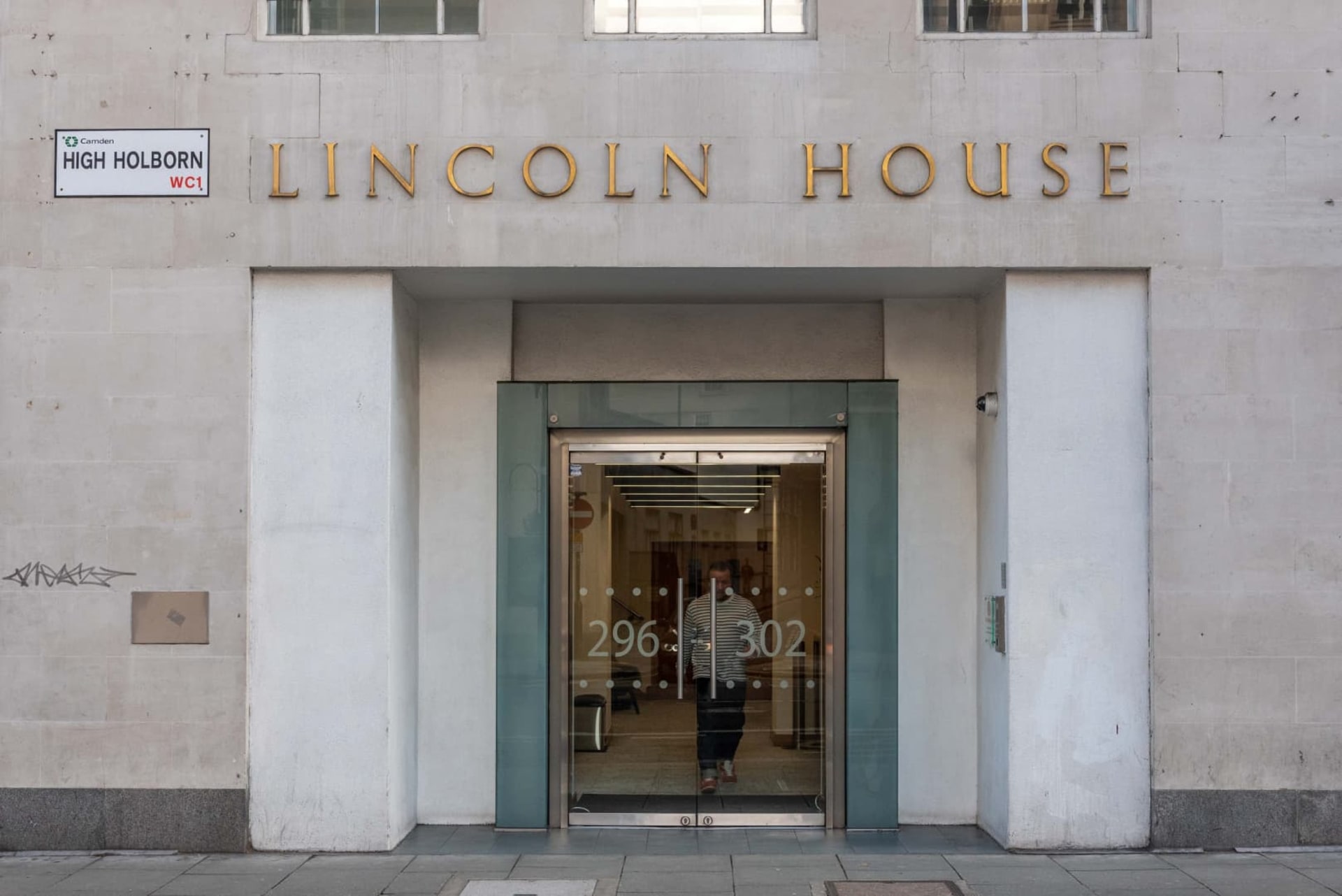 eOffice - coworking space in Holborn, London