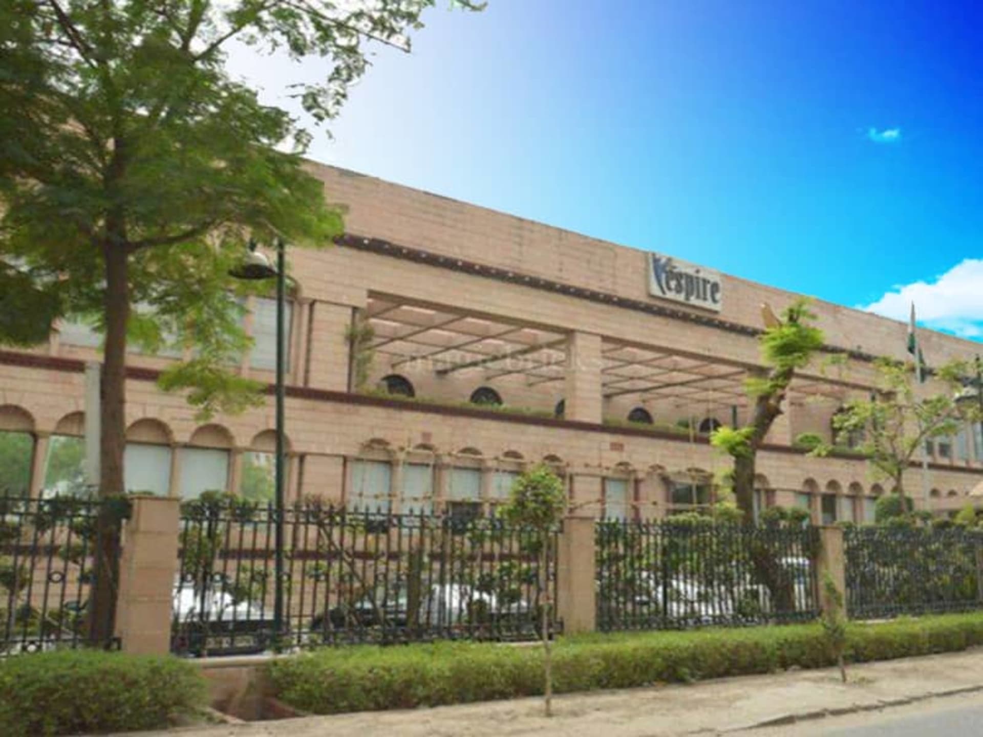 Espire, Plot No. A-41 private space in Mohan Cooperative Industrial Estate, Delhi