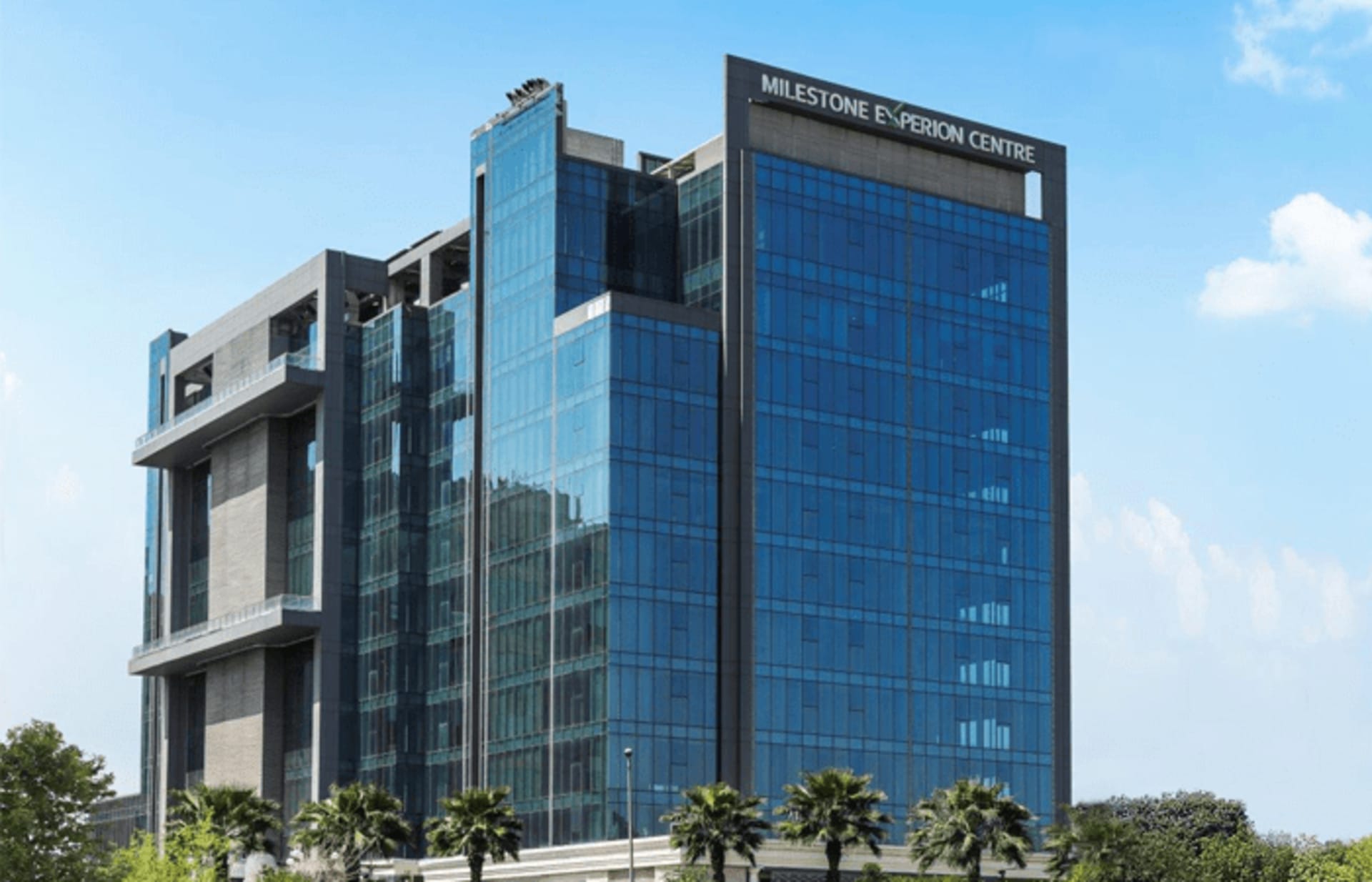 Experion Milestone Center
private space in NH-8, Gurgaon