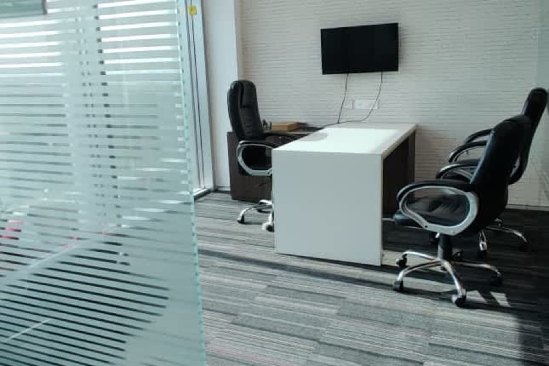 Get Set Office meeting rooms in Sector 38 Gurgaon, Gurgaon