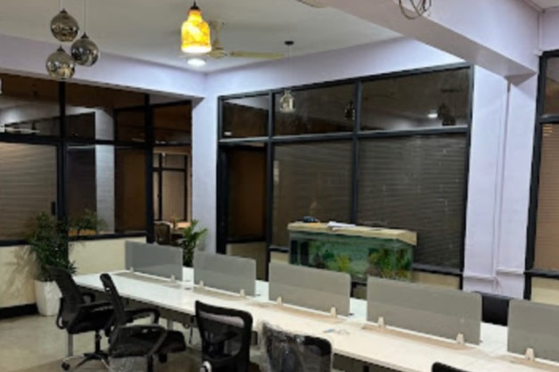 Gplus Coworking - coworking space