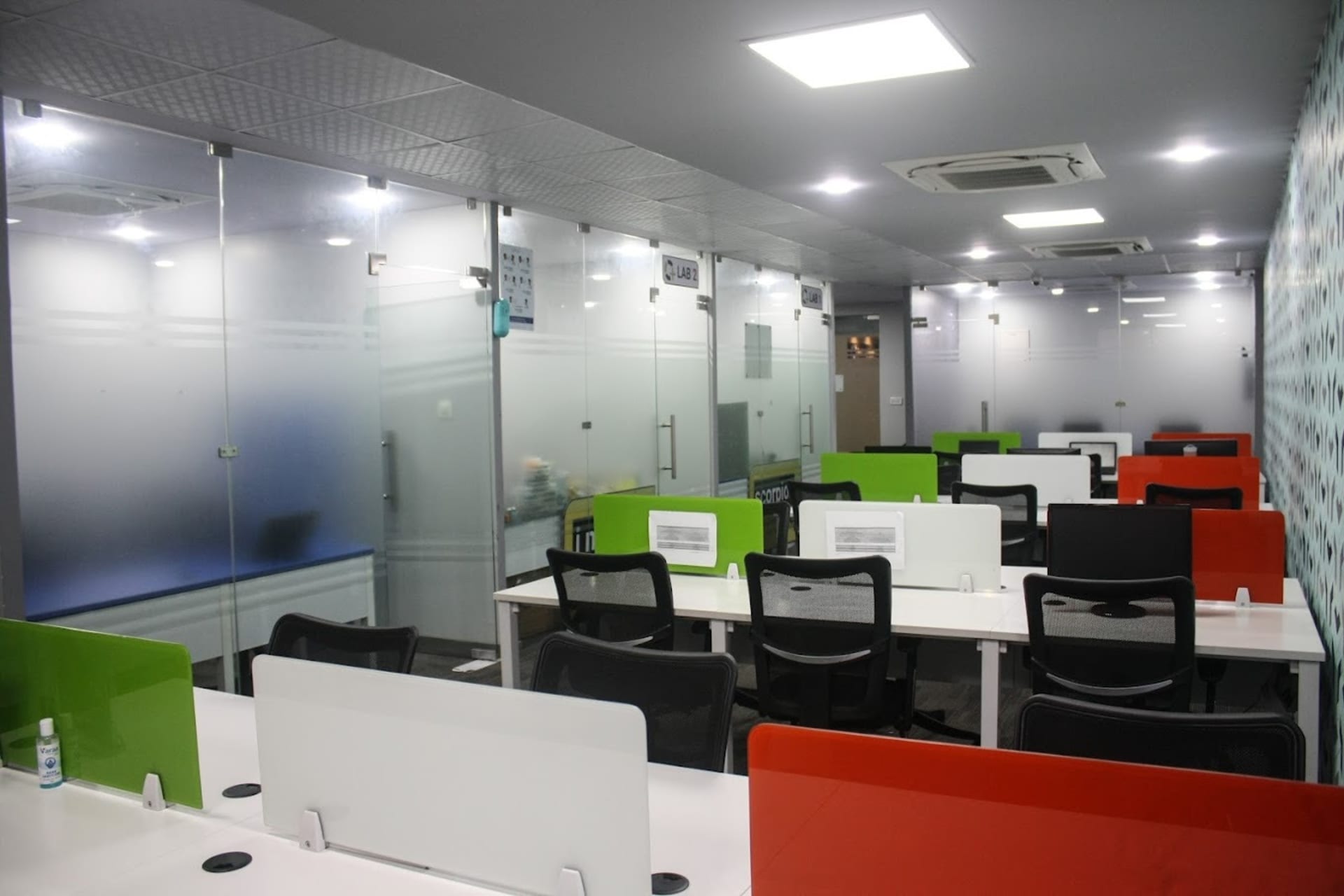 HawkisH Coworking Space - coworking space