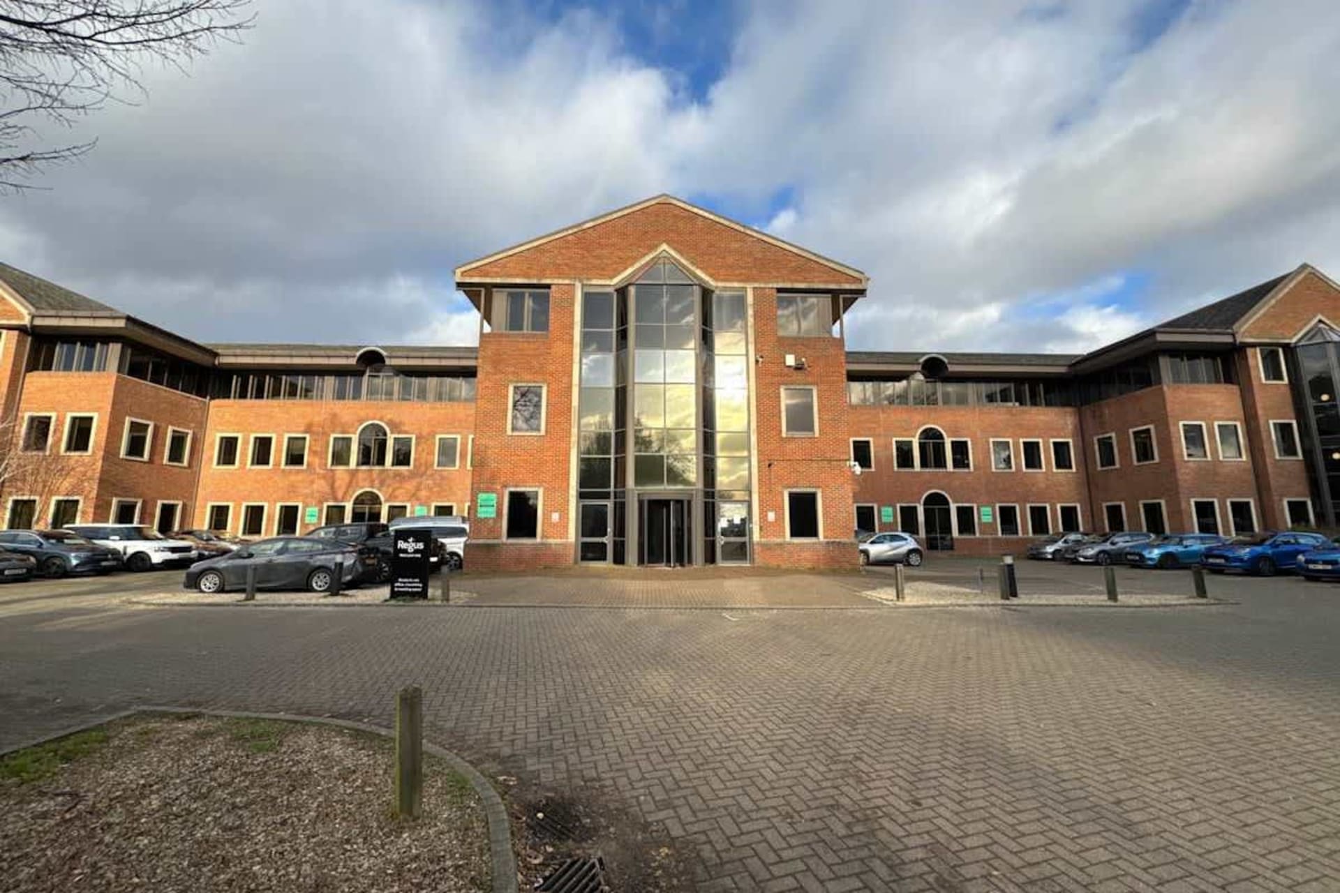 Heathrow Bath Road - coworking space