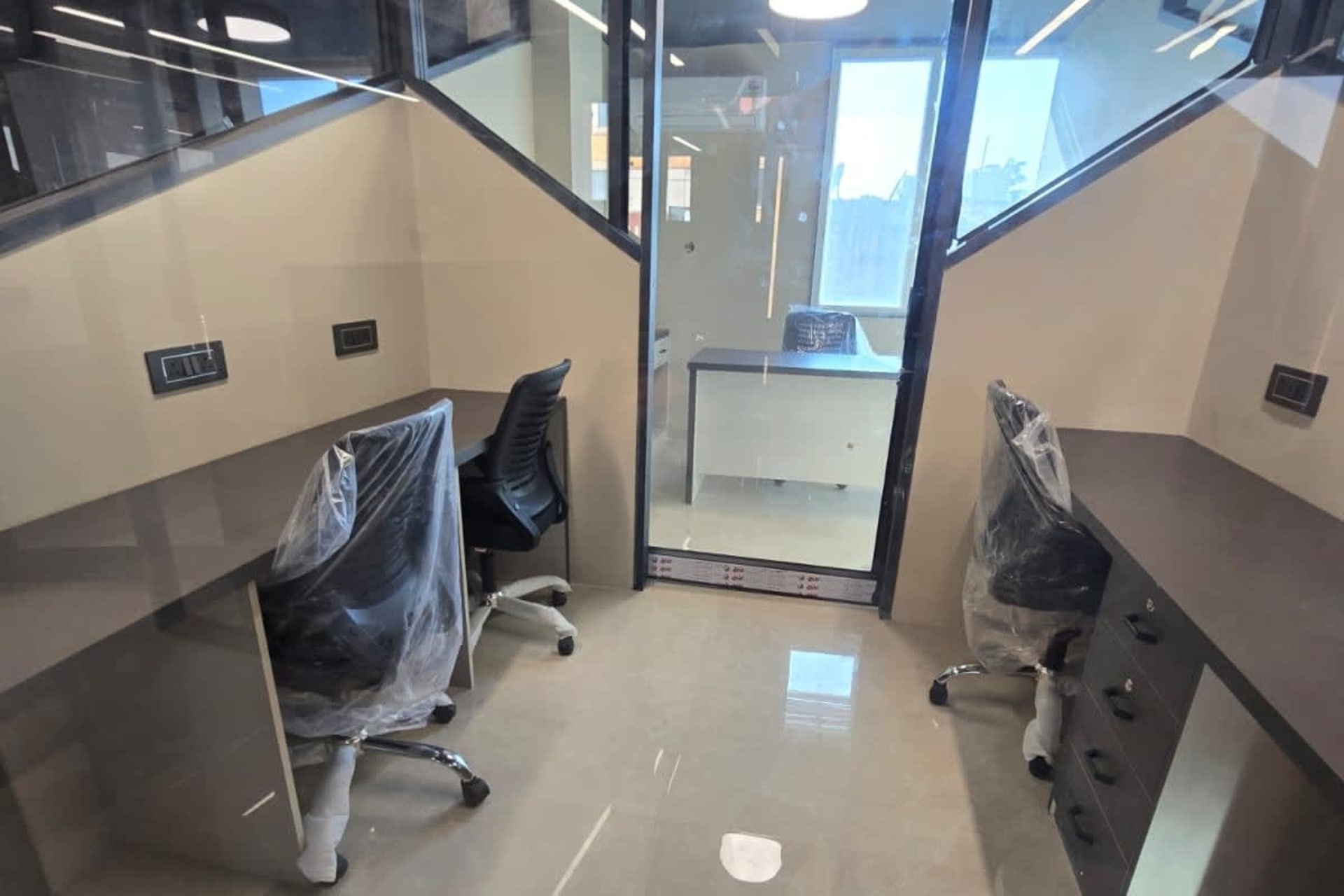 Hobnob Coworks Sanskar Estate