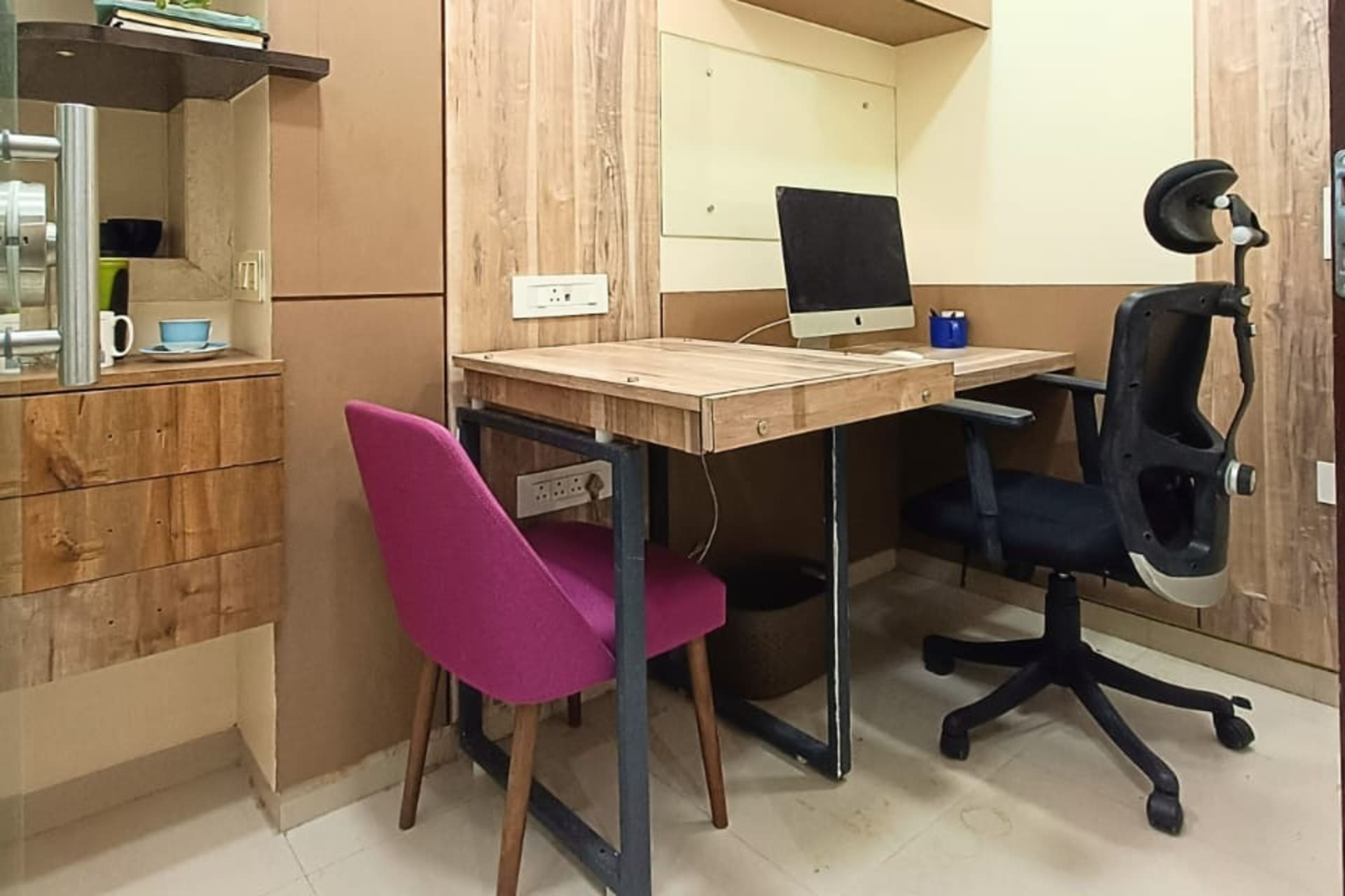 Hour Space - coworking space