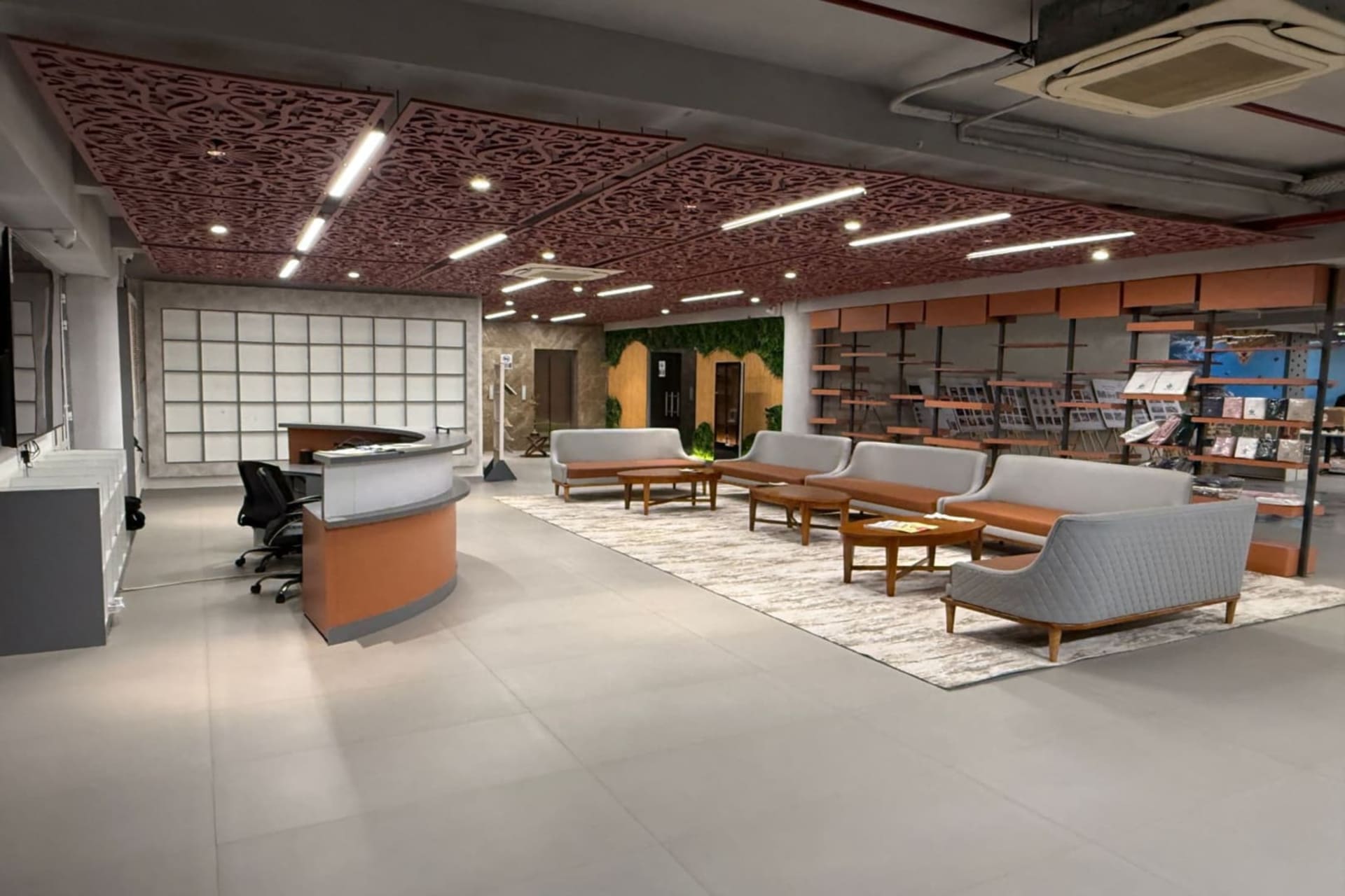 Hu Ha Ho (Human-Happiness-Hope) - coworking space