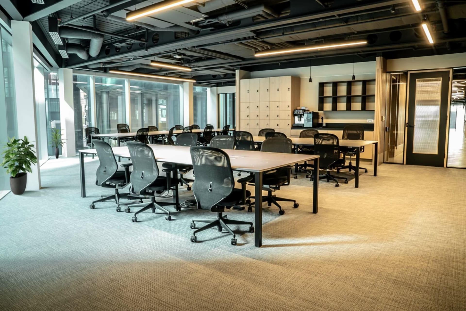 HubHub 20 Farringdon Street - coworking space in City of London, London