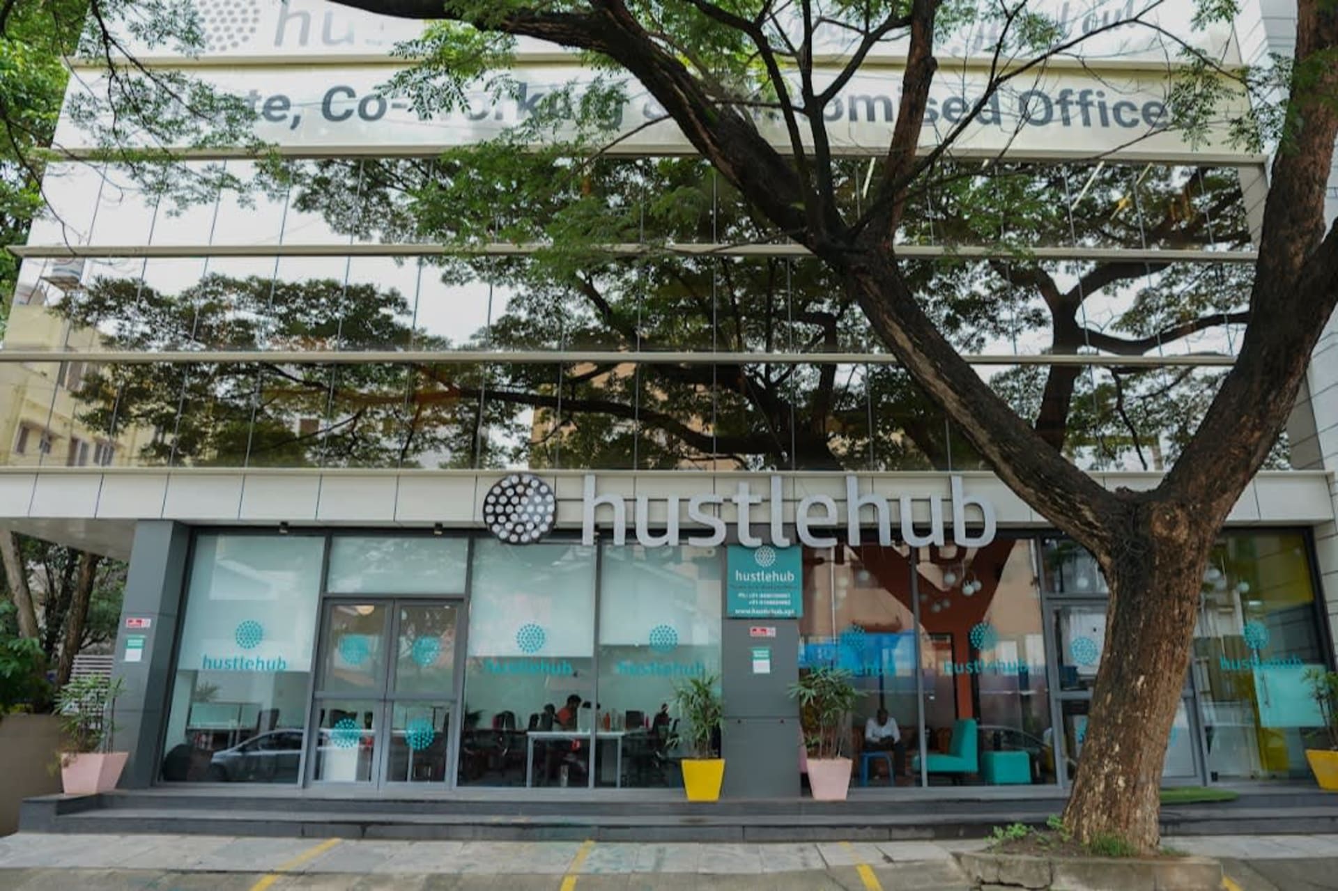 Hustlehub - coworking space