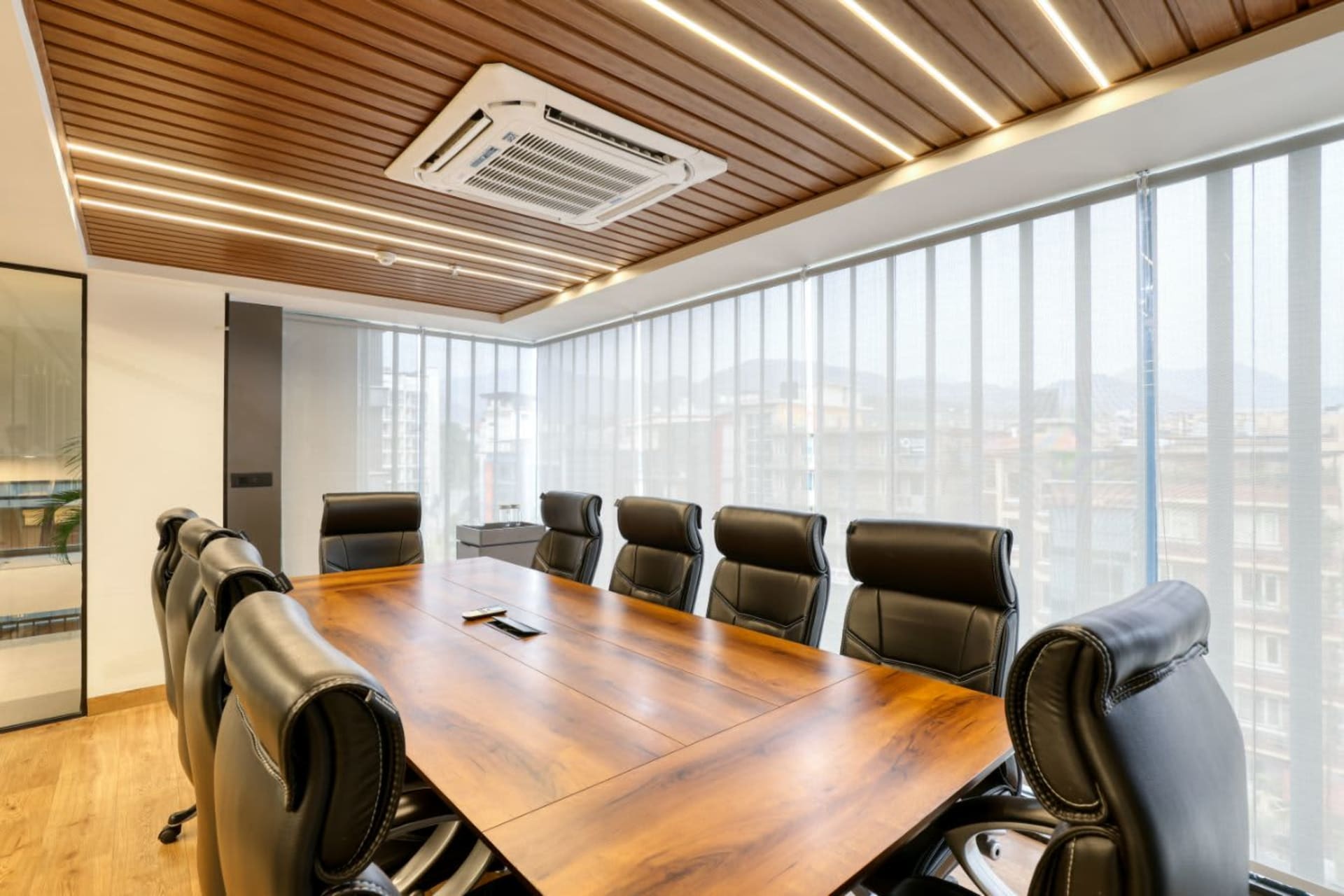 Iksana Workspaces board rooms in Govind Vihar, Dehradun