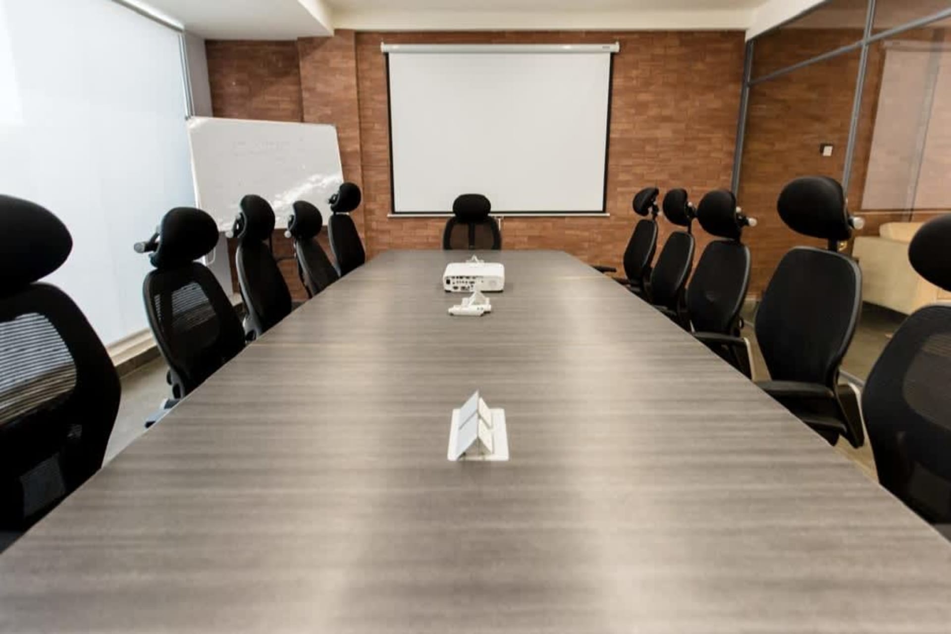 Incubinet Coworking Hub - coworking space