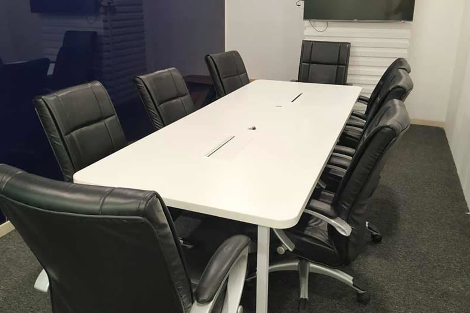 Incuspaze Ackruti Star